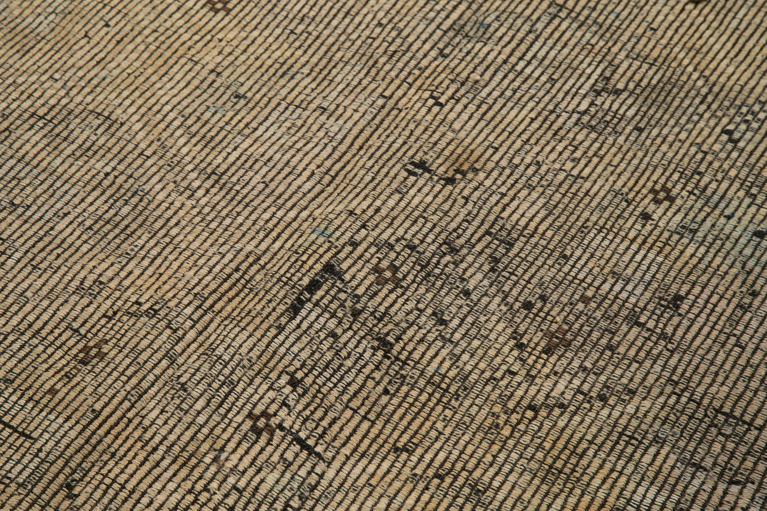 Handmade Kilim Rug - Beige Geometric Area Rug 5'2'' x 8'5'' with Goat Hair & Wool