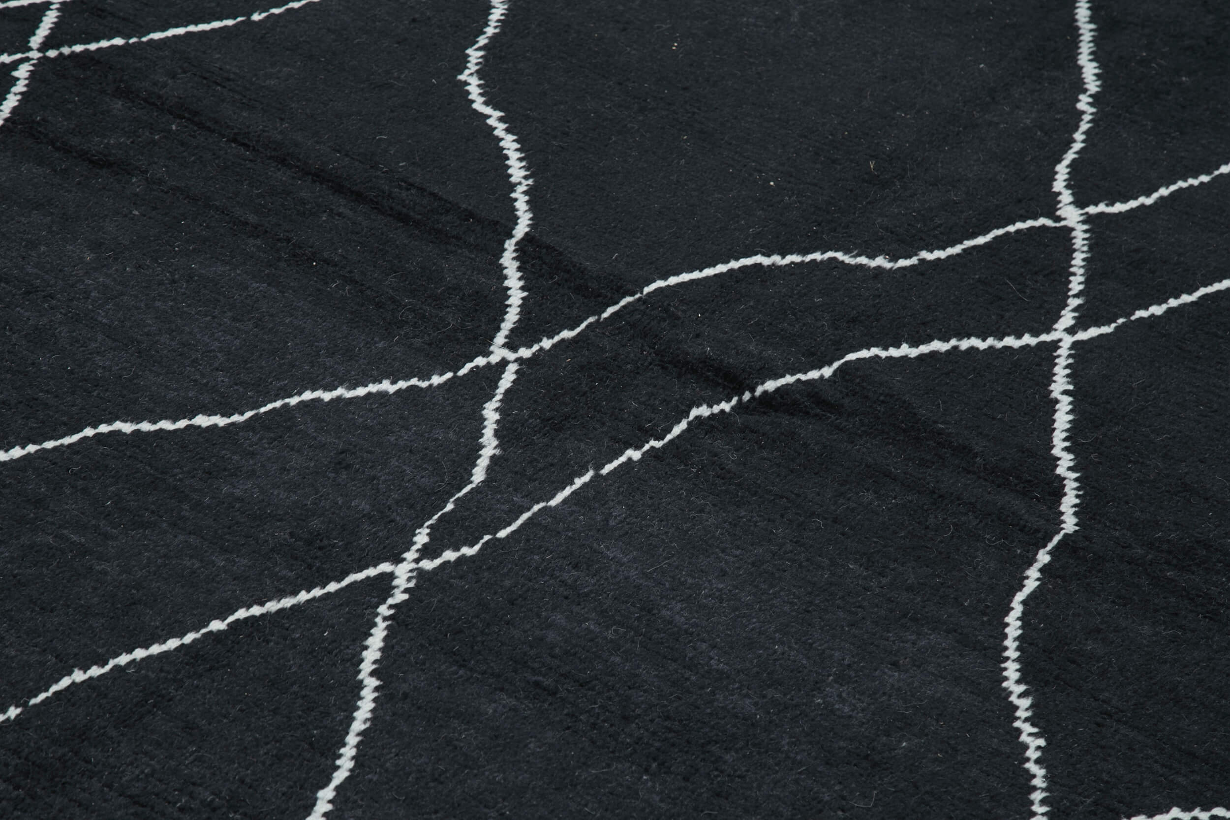 Handmade Wool Cotton Rug - Black Geometric Area Rug, Artisan Crafted Carpet 8'4''x11'5''