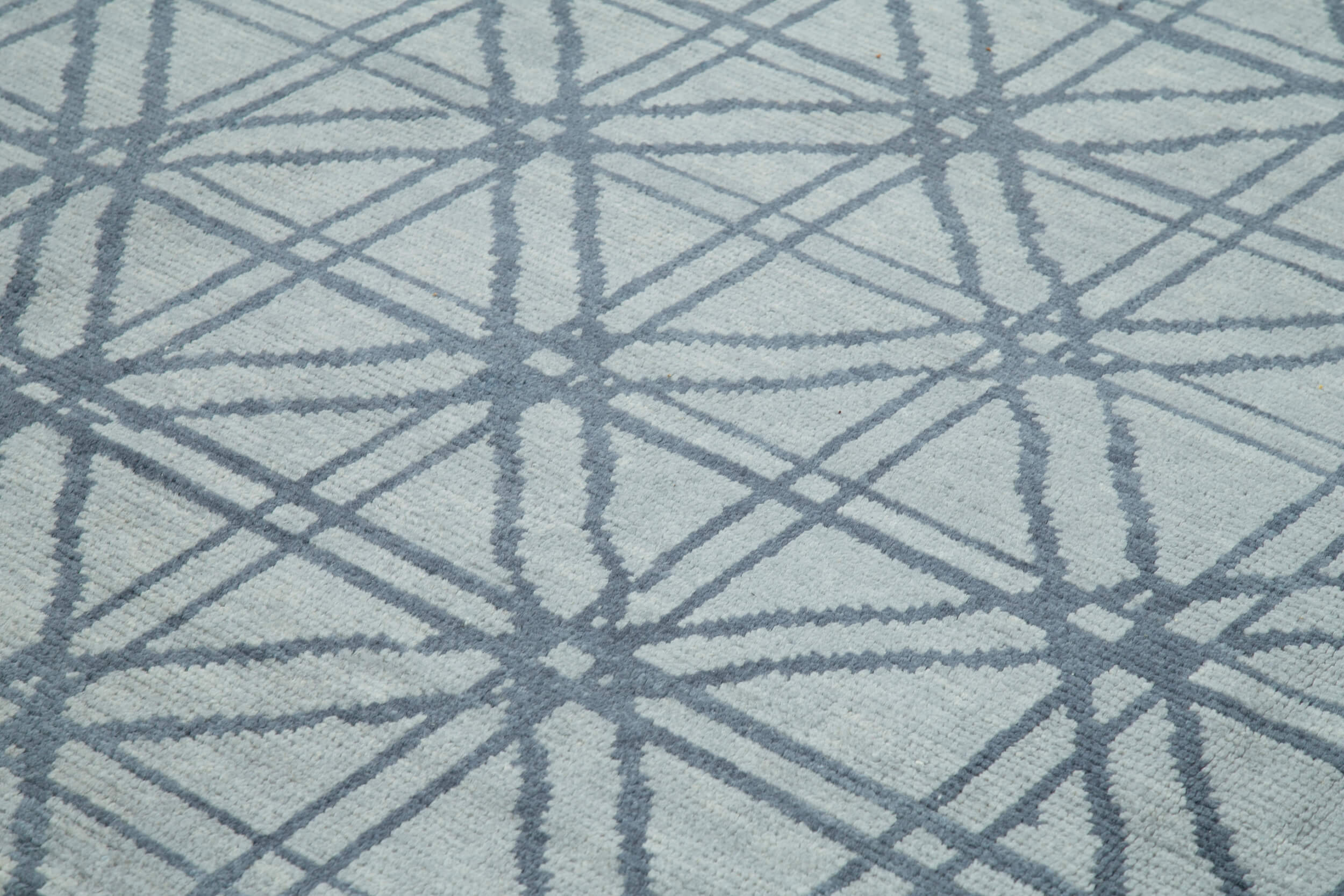 Handmade Wool Cotton Rug – Blue Geometric Pattern Carpet | Durable Cotton Blend
