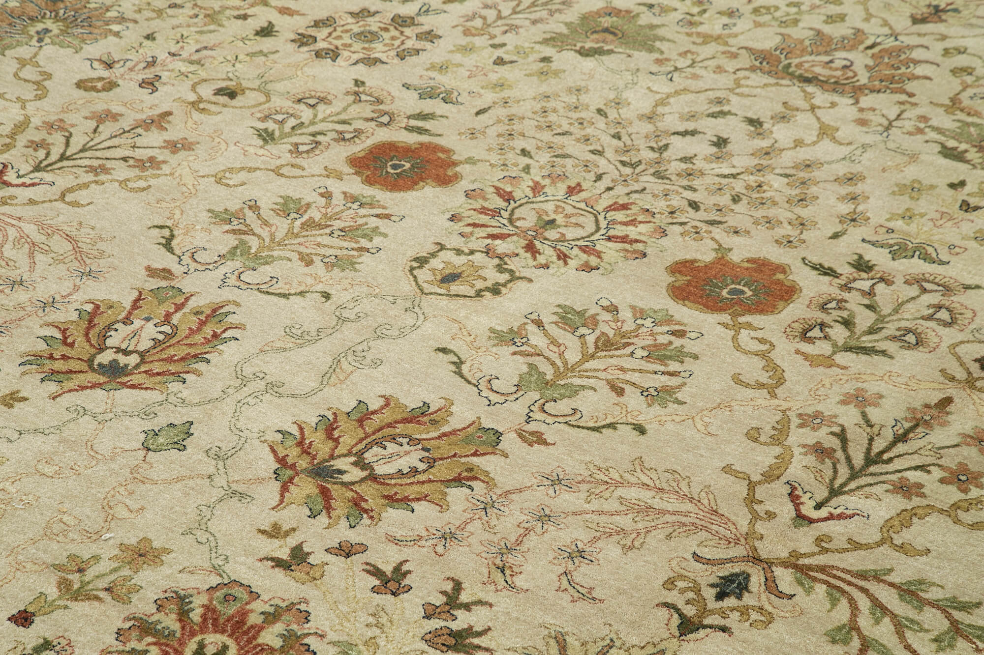 Handmade Wool Area Rug – Classic Beige Turkish Hand Knotted Rug 13'0''x17'1''