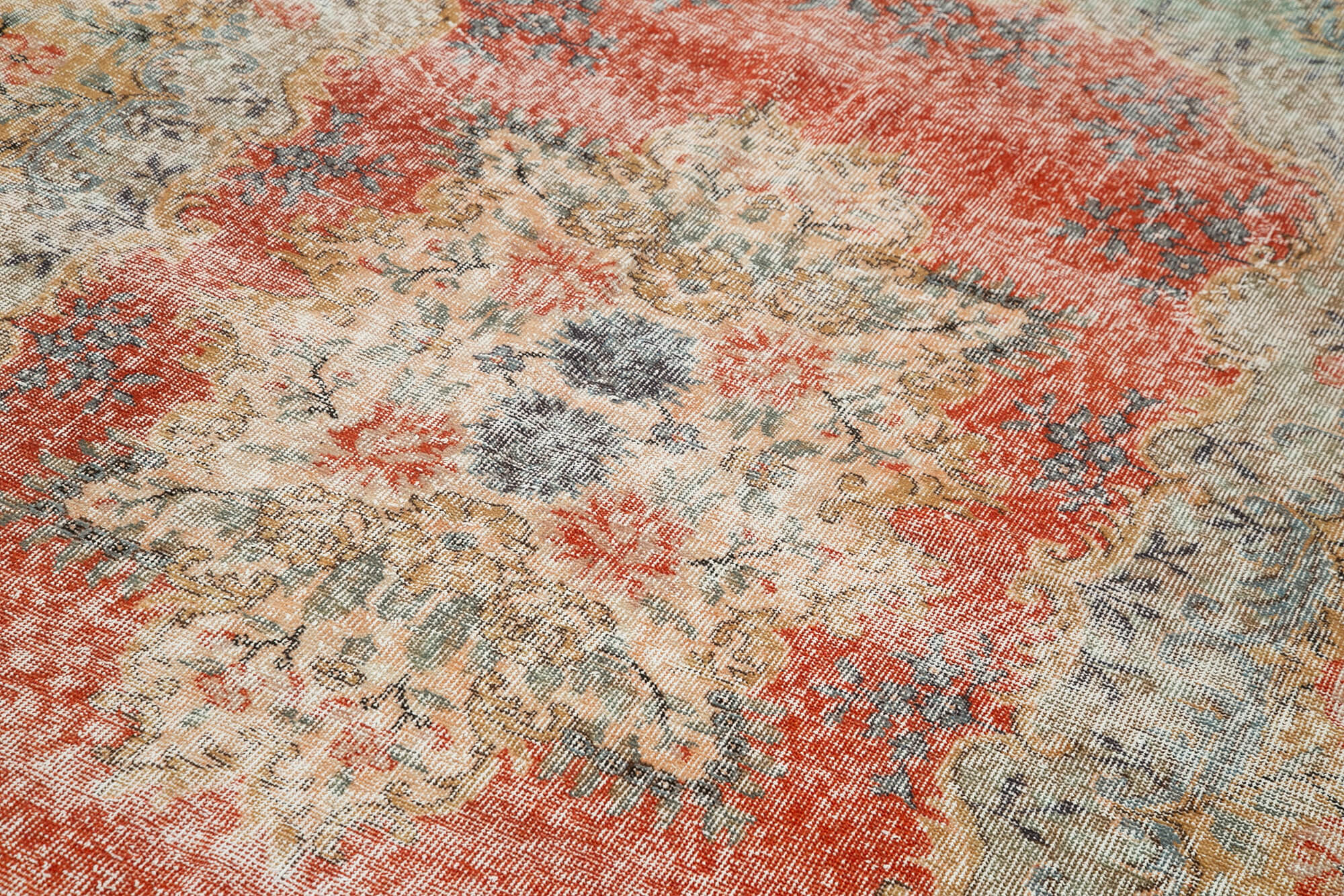 Handmade Wool Area Rug | Turkish Wool Rug, Classic Vintage Carpet 5'6'' x 9'4''