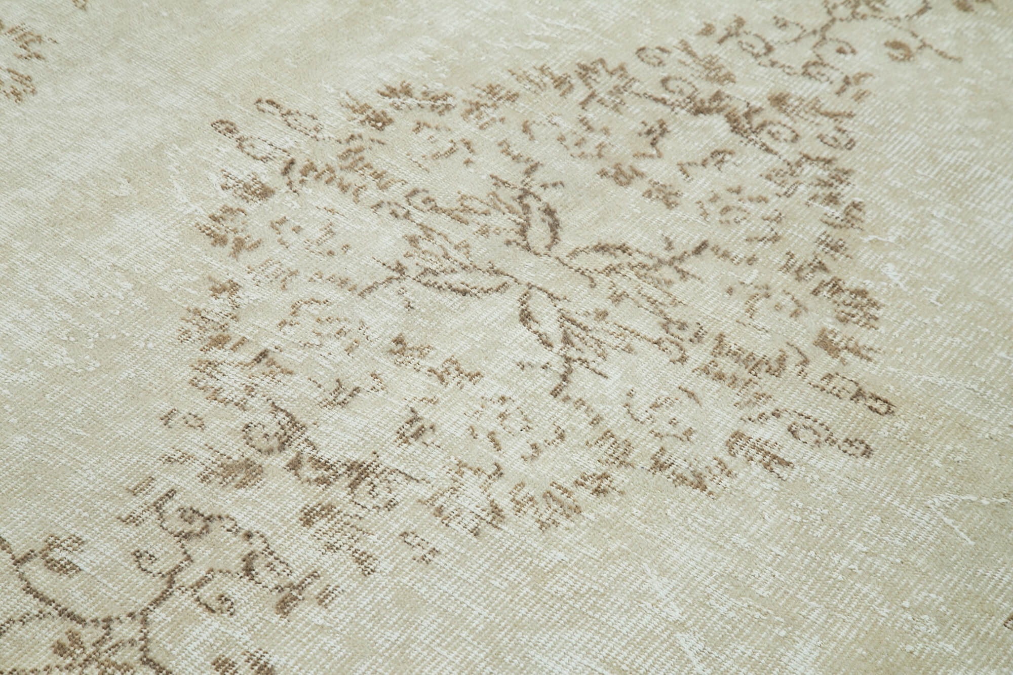 Vintage Cotton Wool Rug – Handmade Area Rug 5'7'' x 8'7'' | Turkish Hand Knotted Carpet