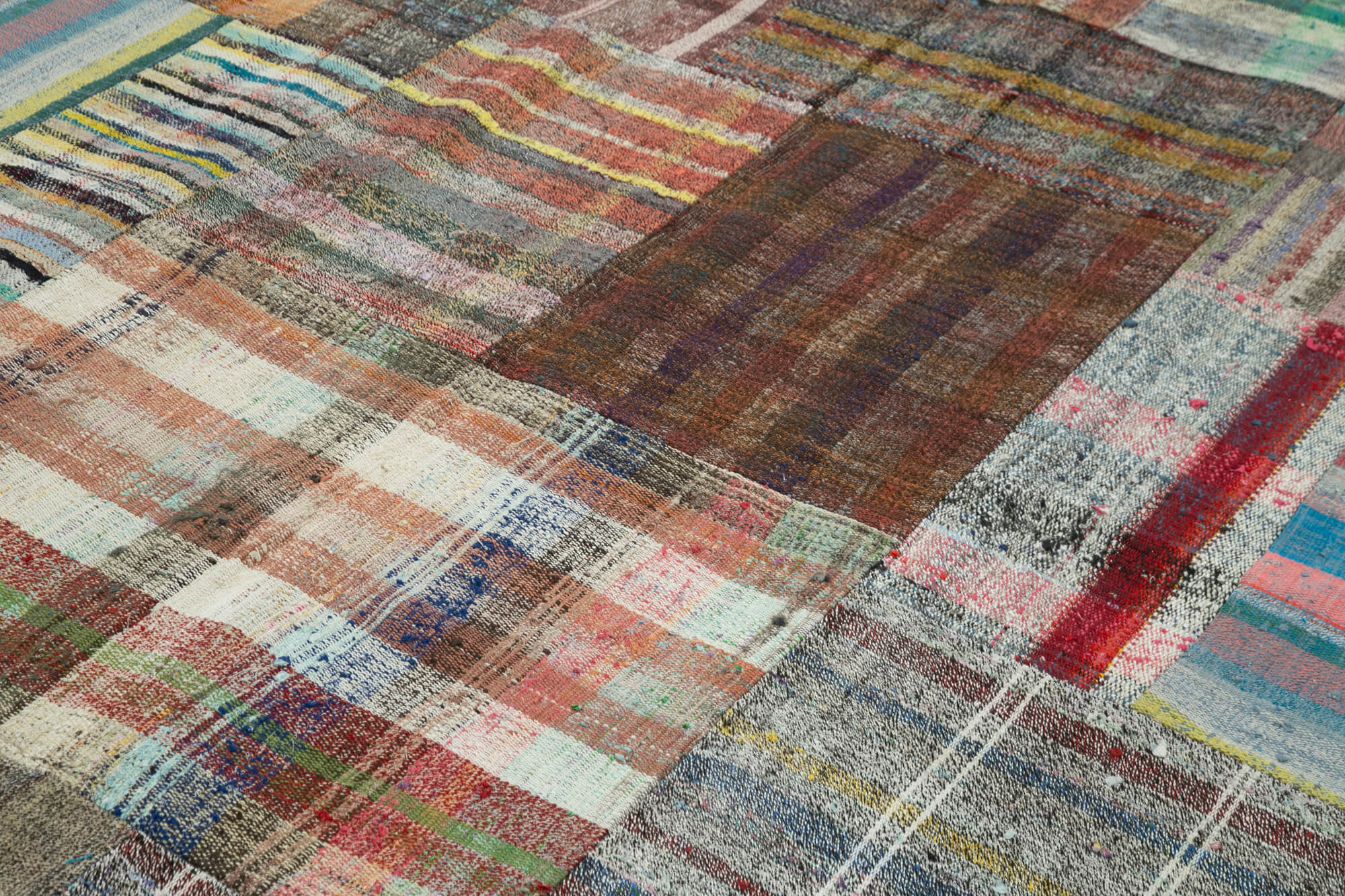Handmade Wool Area Rug – Grey Patchwork Style Carpet, Durable Living Room Rug 8'8''x11'9''