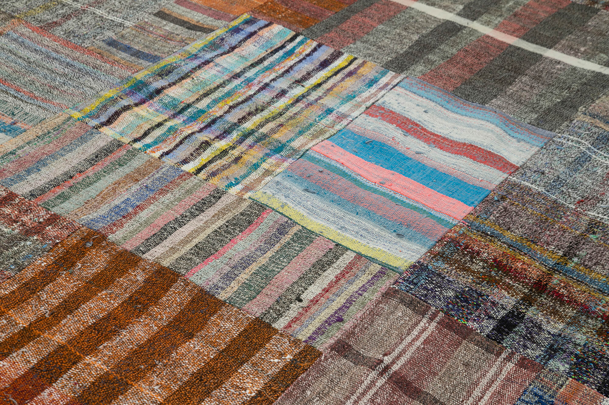 Handmade Patchwork Rug – Grey Cotton Wool Vintage Area Rug 8'8'' x 11'10''