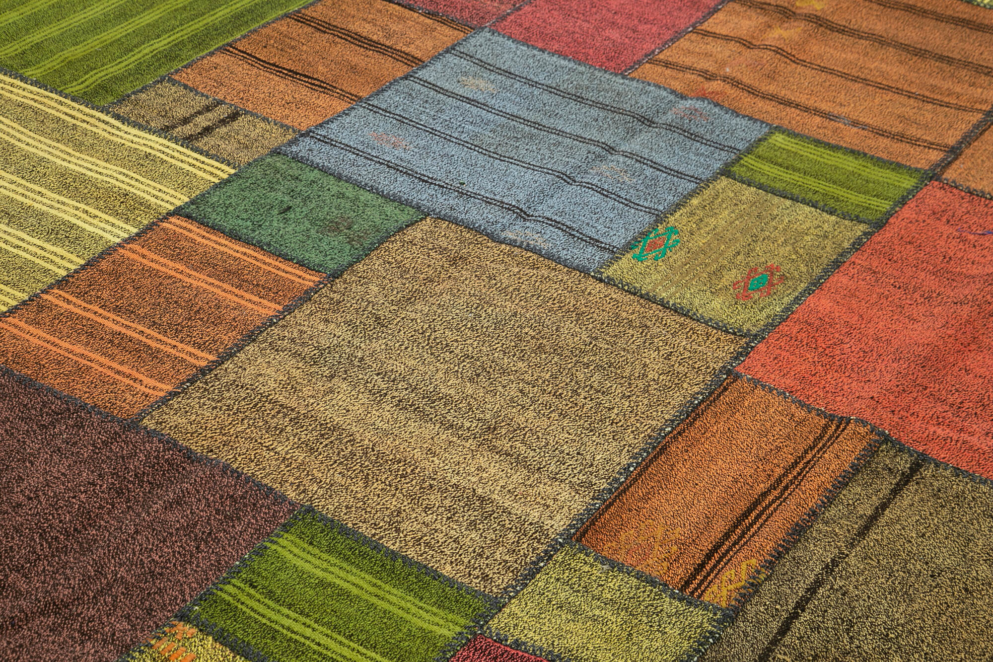 Handmade Patchwork Rug - Kirk Yama Grey Cotton Wool Area Rug 8'2''x11'7''