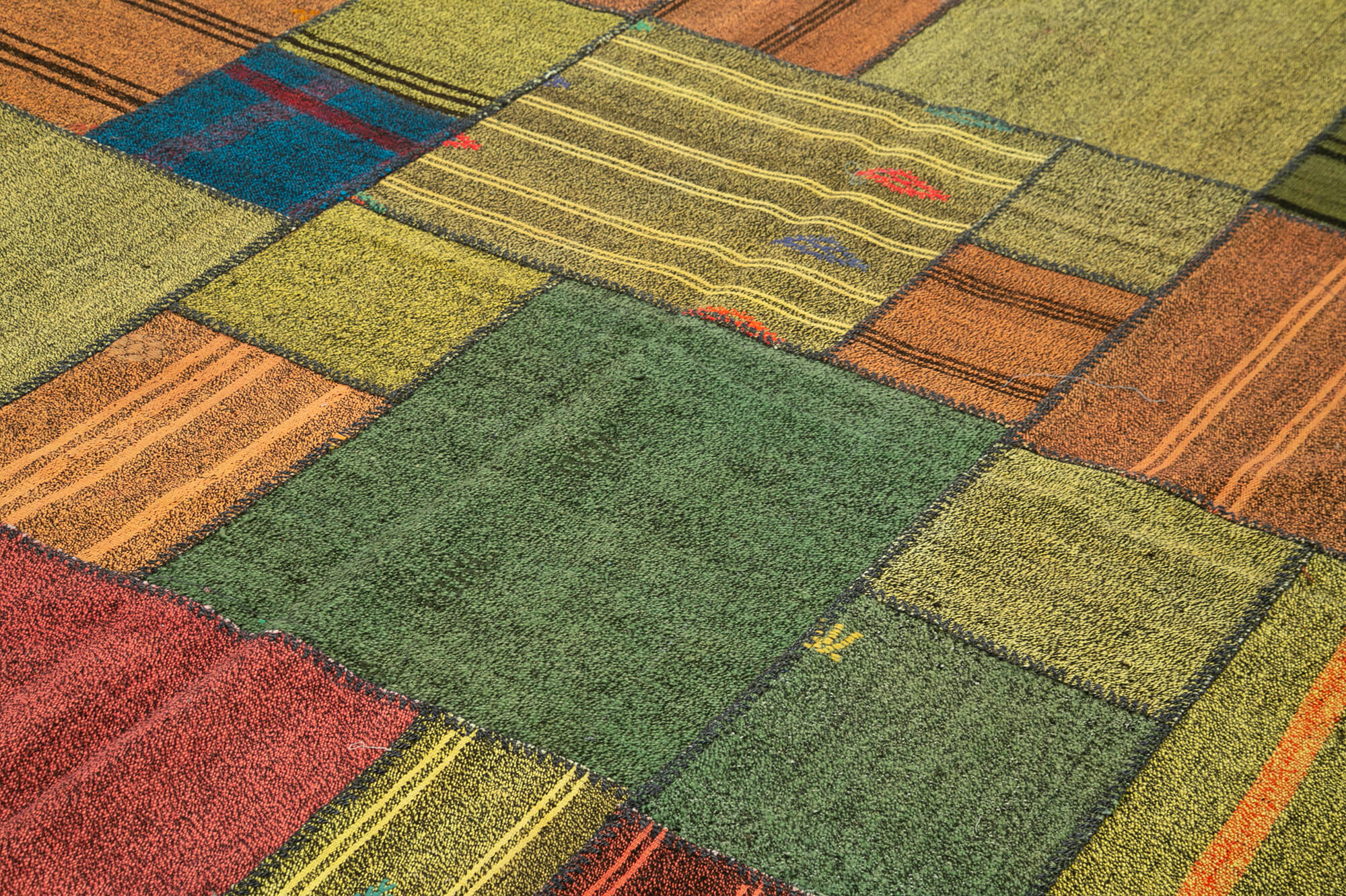 Handmade Patchwork Rug - Kirk Yama Grey Cotton Wool Area Rug 8'2''x11'7''