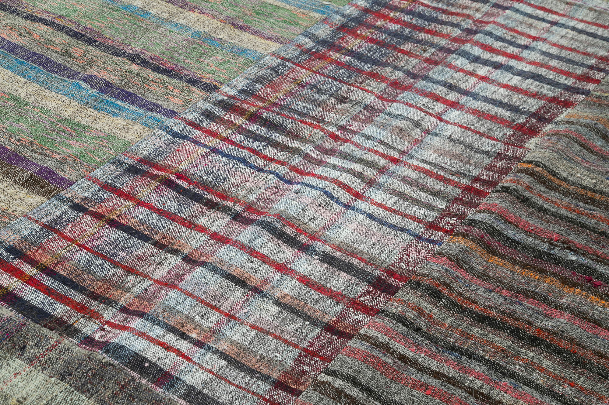 Handmade Patchwork Rug - Kirk Yama Grey Cotton Wool Area Rug 8'2''x11'10''