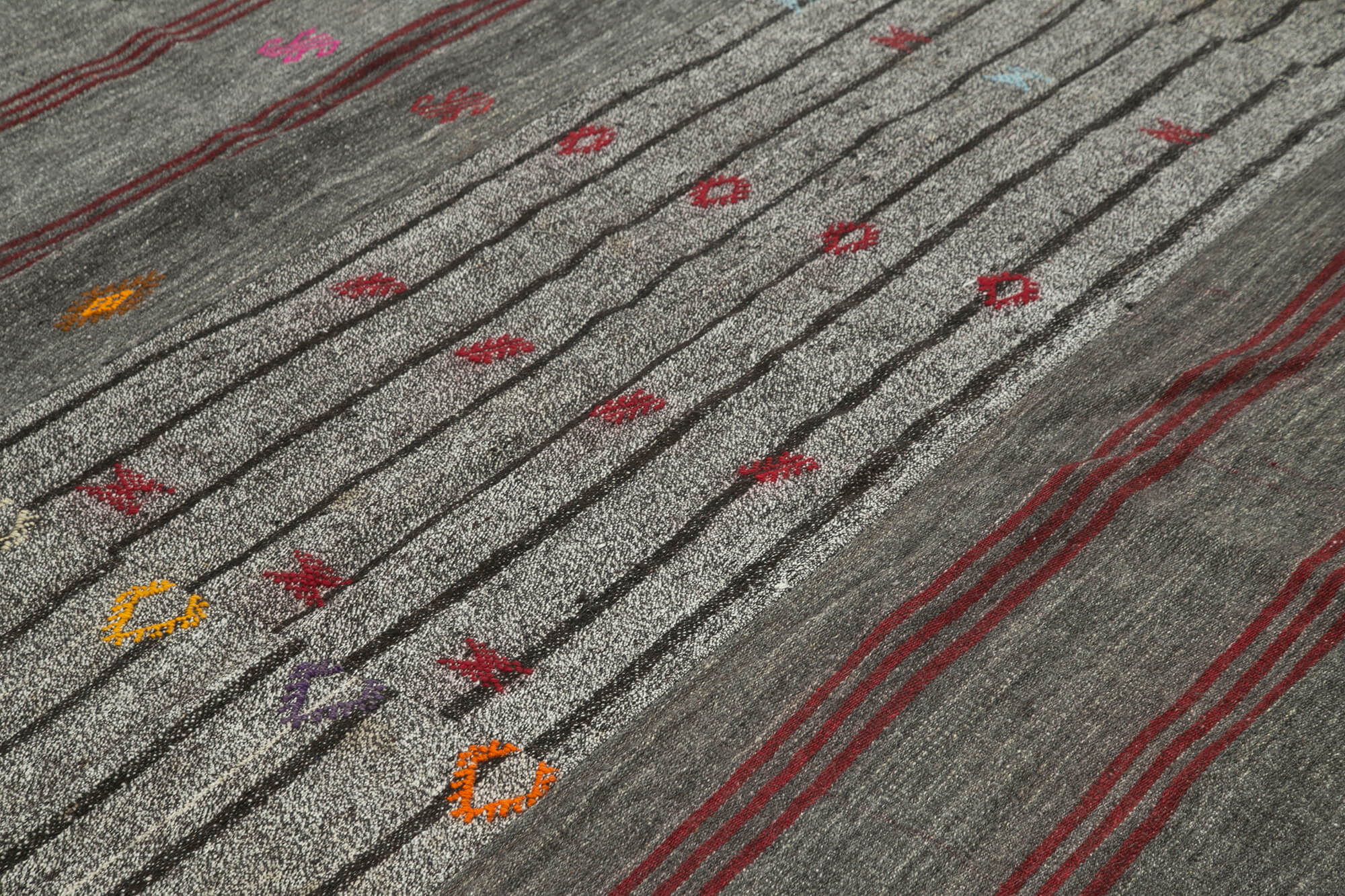 Handmade Patchwork Rug - Kirk Yama Grey Area Rug 8'3'' x 11'10'' Cotton Wool Blend