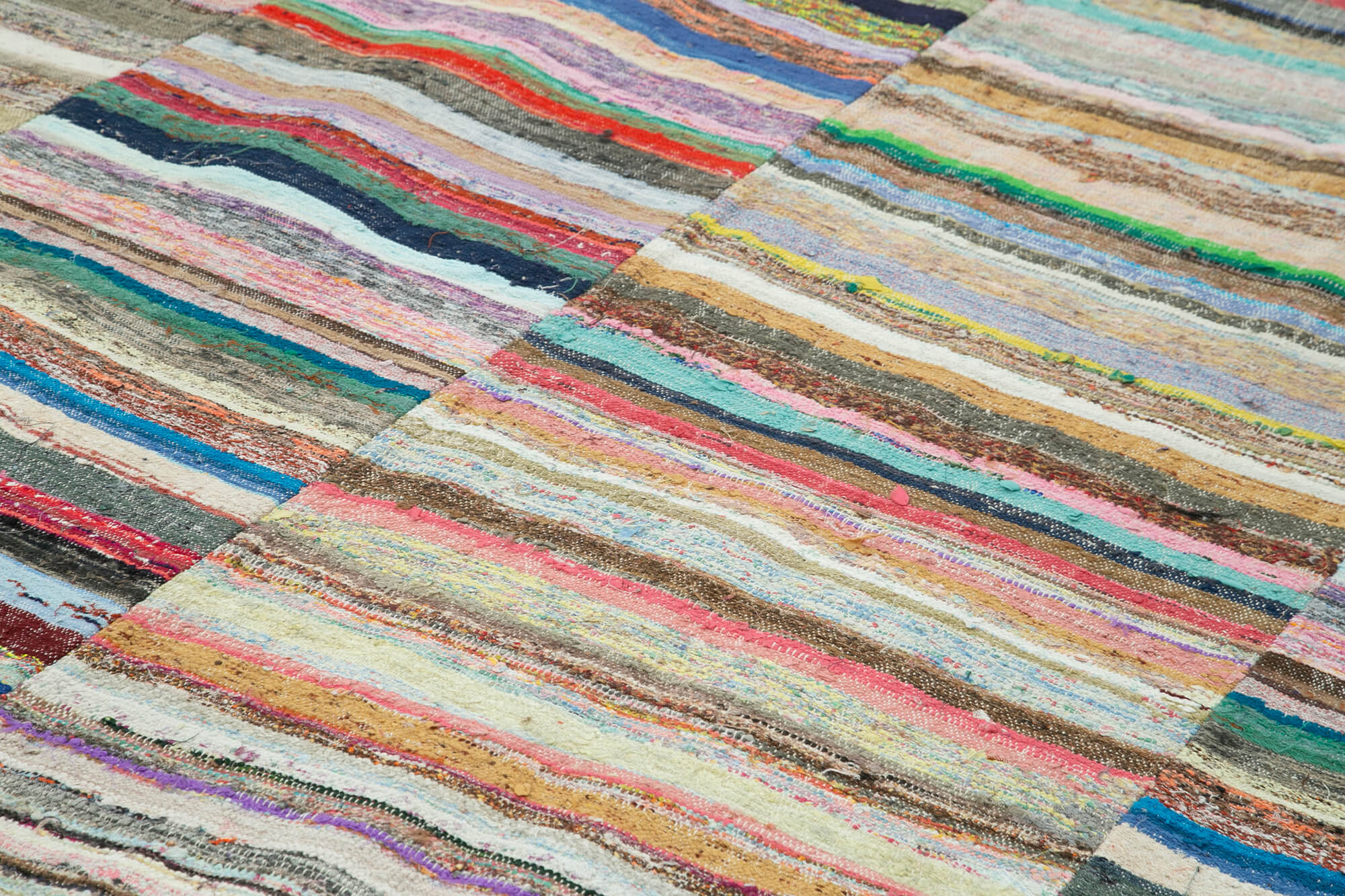 Handmade Wool Area Rug - Kirk Yama Grey Patchwork Cotton Wool Rug 9'x12'11''