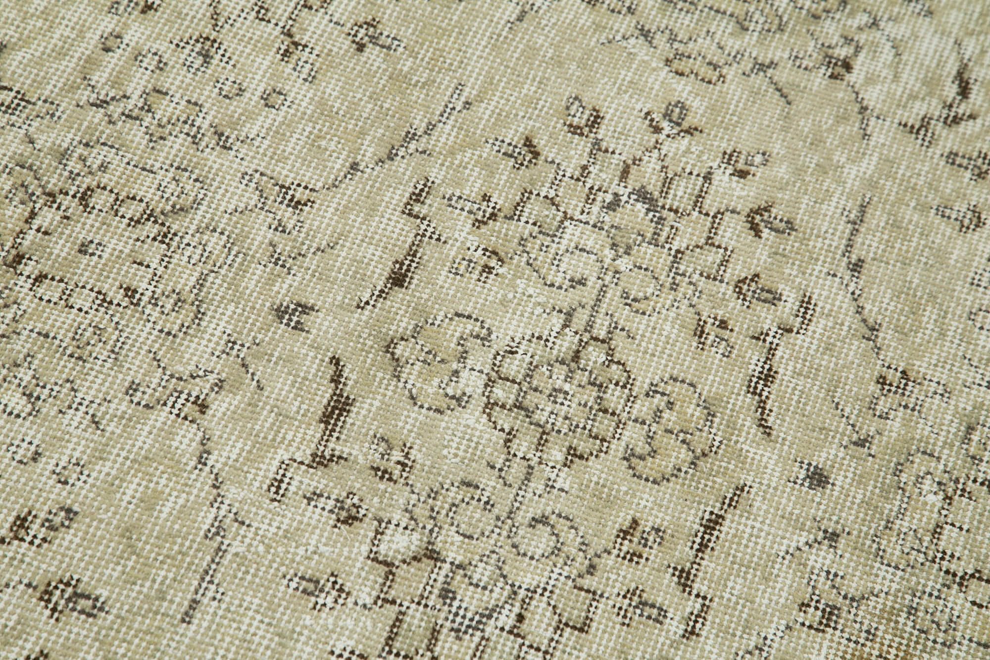 Vintage Handmade Area Rug – Overdyed Beige Turkish Cotton Wool Carpet 2'7''x9'8''