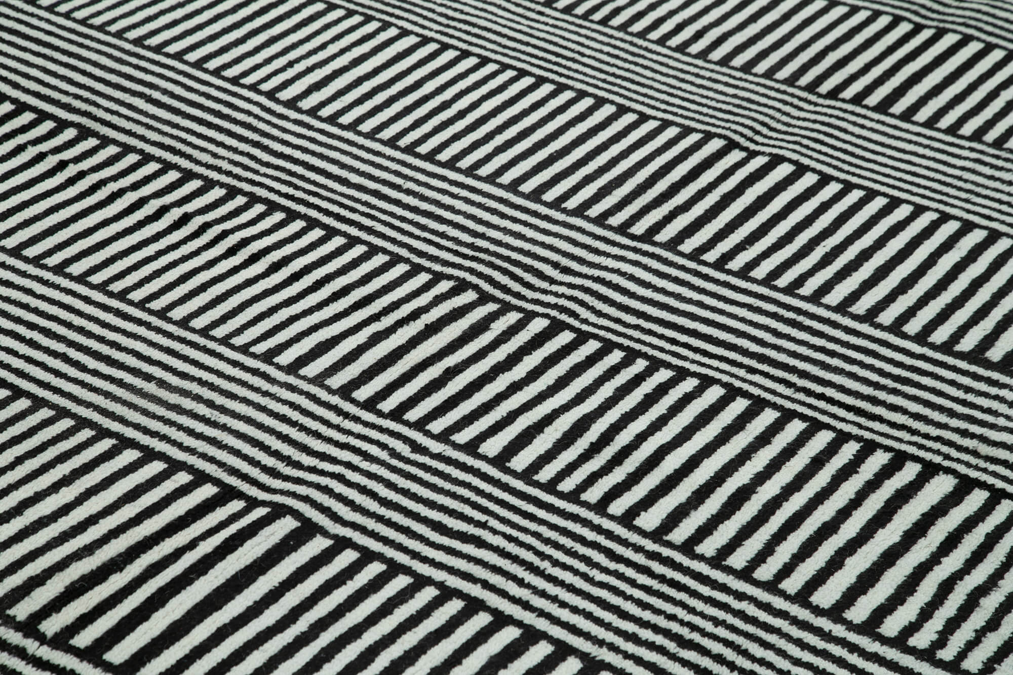 Handmade Wool Cotton Rug - Black Geometric Area Rug, Durable Soft Textured Carpet 9'1''x11'8''
