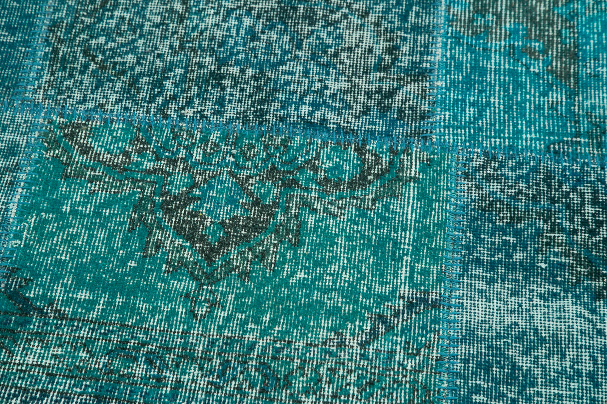 Handmade Area Rug – Turquoise Patchwork Cotton Wool Rug 4'11'' x 4'11''