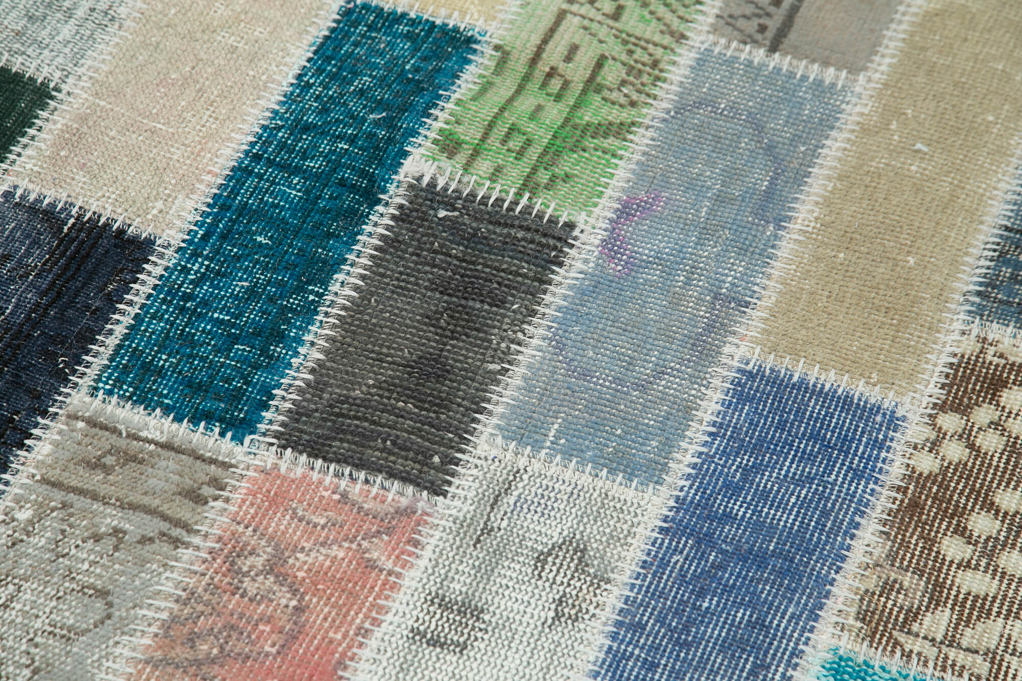 Handmade Area Rug - Kirk Yama Blue Patchwork Wool Cotton Carpet 3'1" x 9'11"