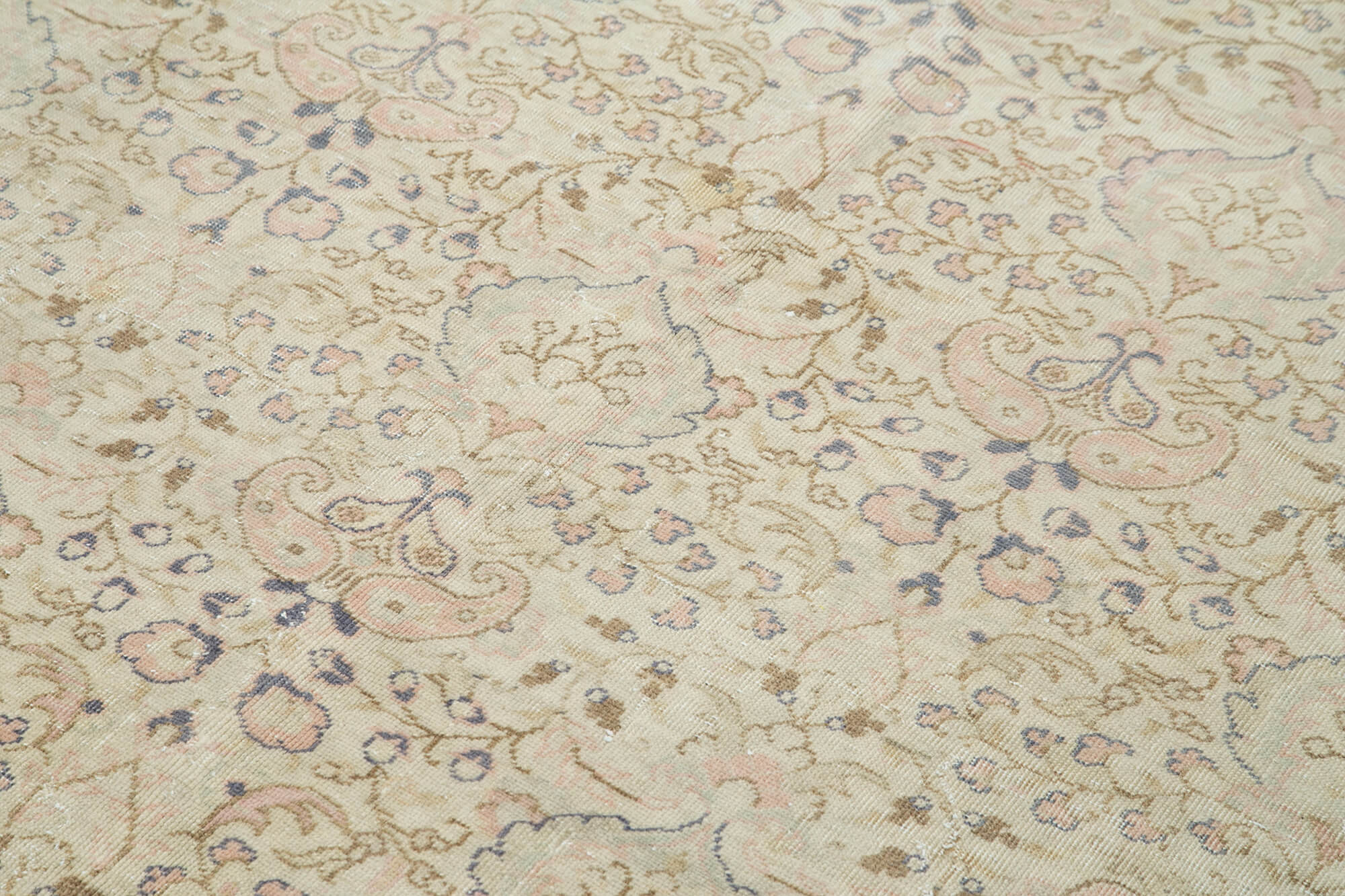 Vintage Handmade Area Rug – Authentic Kayseri Cotton Wool Rug 6'7''x9'9''