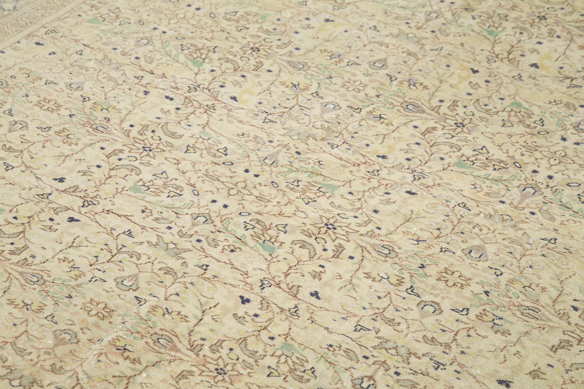 Handmade Vintage Area Rug - Neutral Beige Cotton Wool Blend 6'6''x9'2'' Turkish Rug