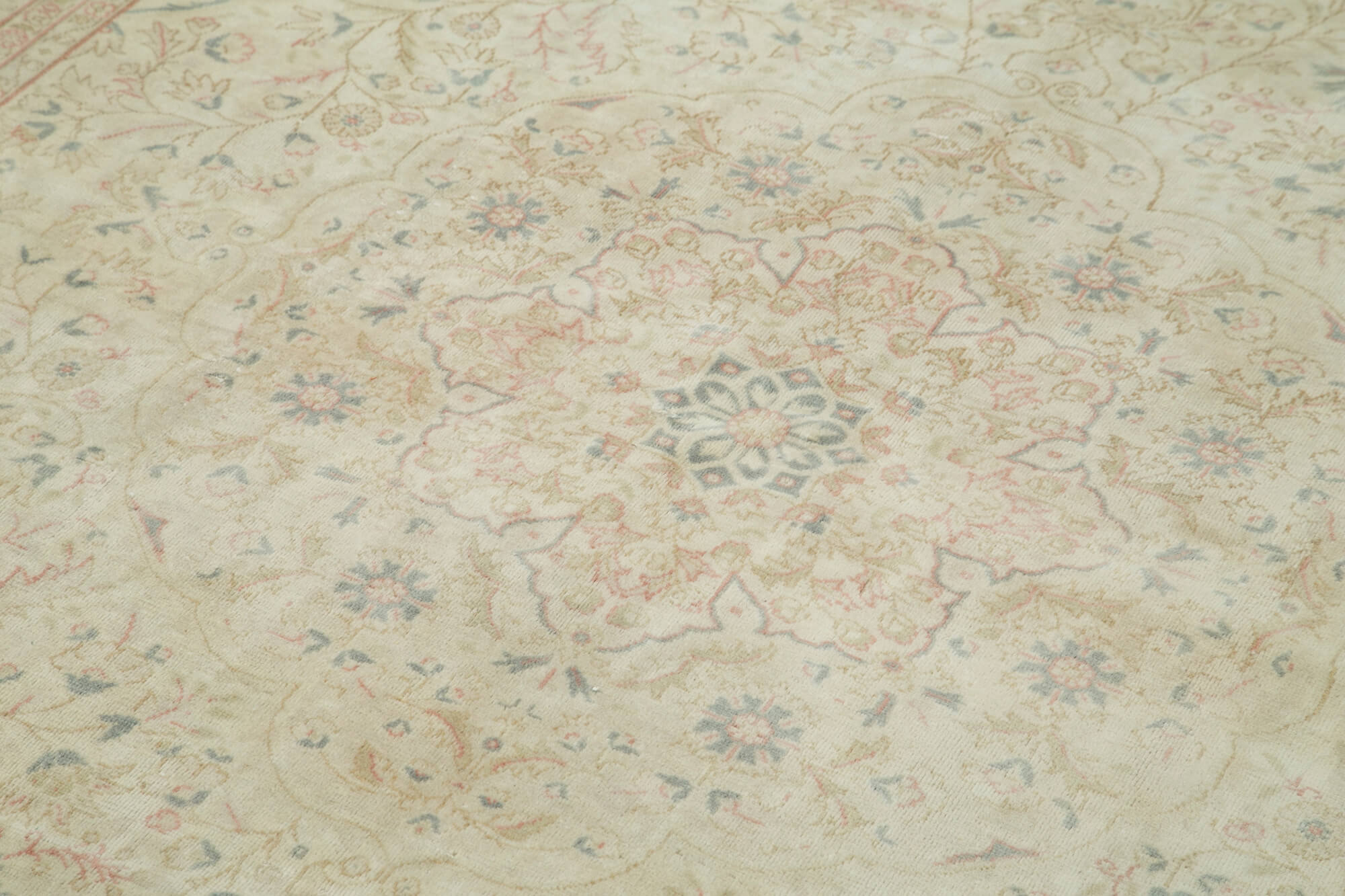 Vintage Handmade Area Rug - Kayseri Hand Woven Rug 6'5'' x 9'8'' Beige Cotton Wool