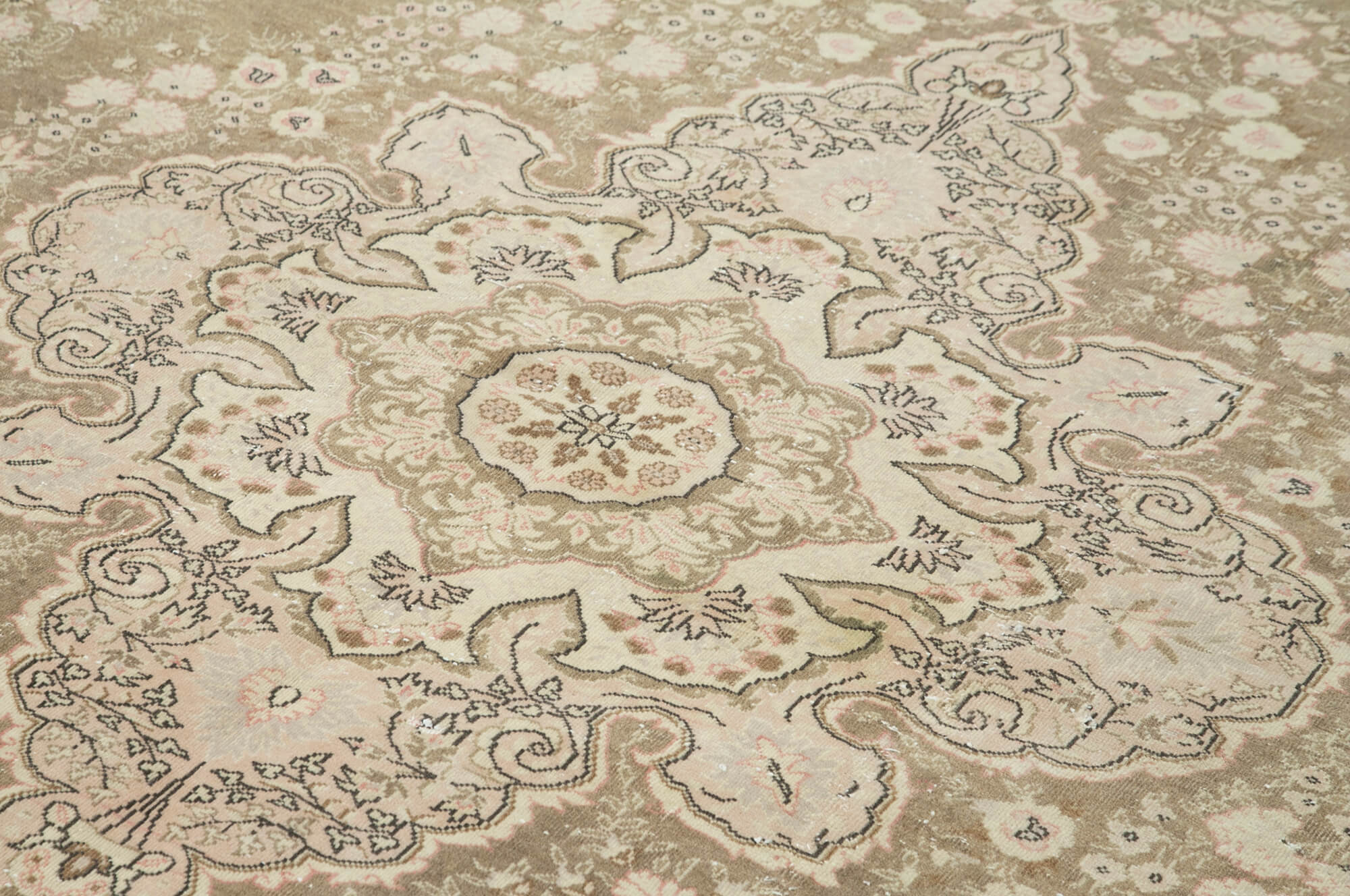Handmade Vintage Area Rug – Turkish Wool Rug, Neutral Beige Cotton Wool Carpet 7'7''x11'