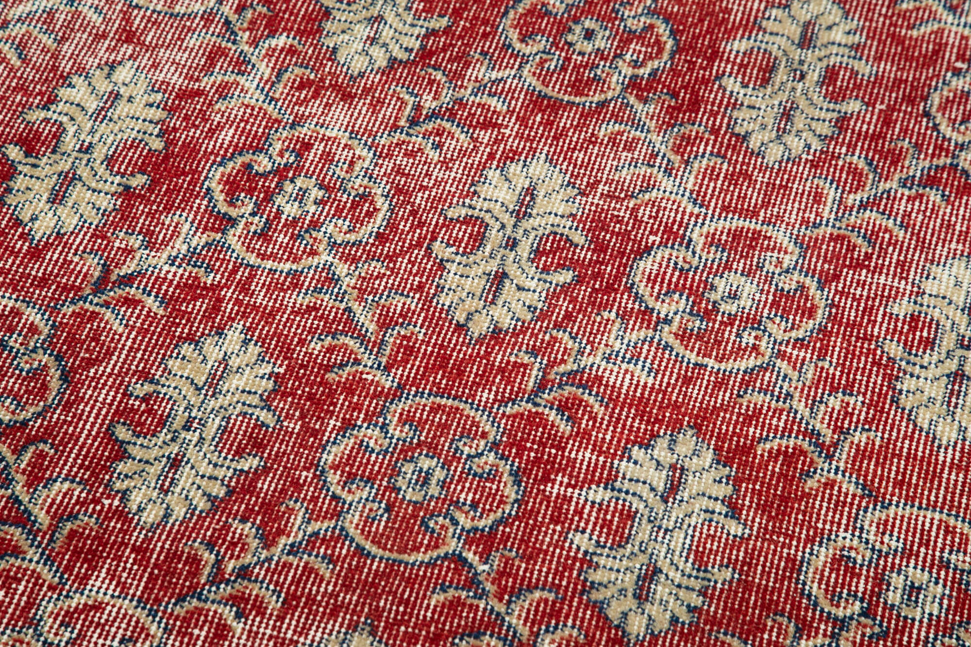Handmade Vintage Area Rug – Overdyed Red Cotton Wool 3'0'' x 10'8'' Runner