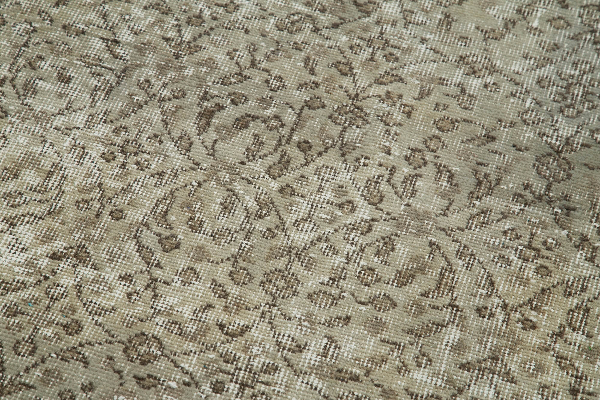 Handmade Area Rug – Overdyed Grey Vintage Cotton Wool Rug 3'x9'3''