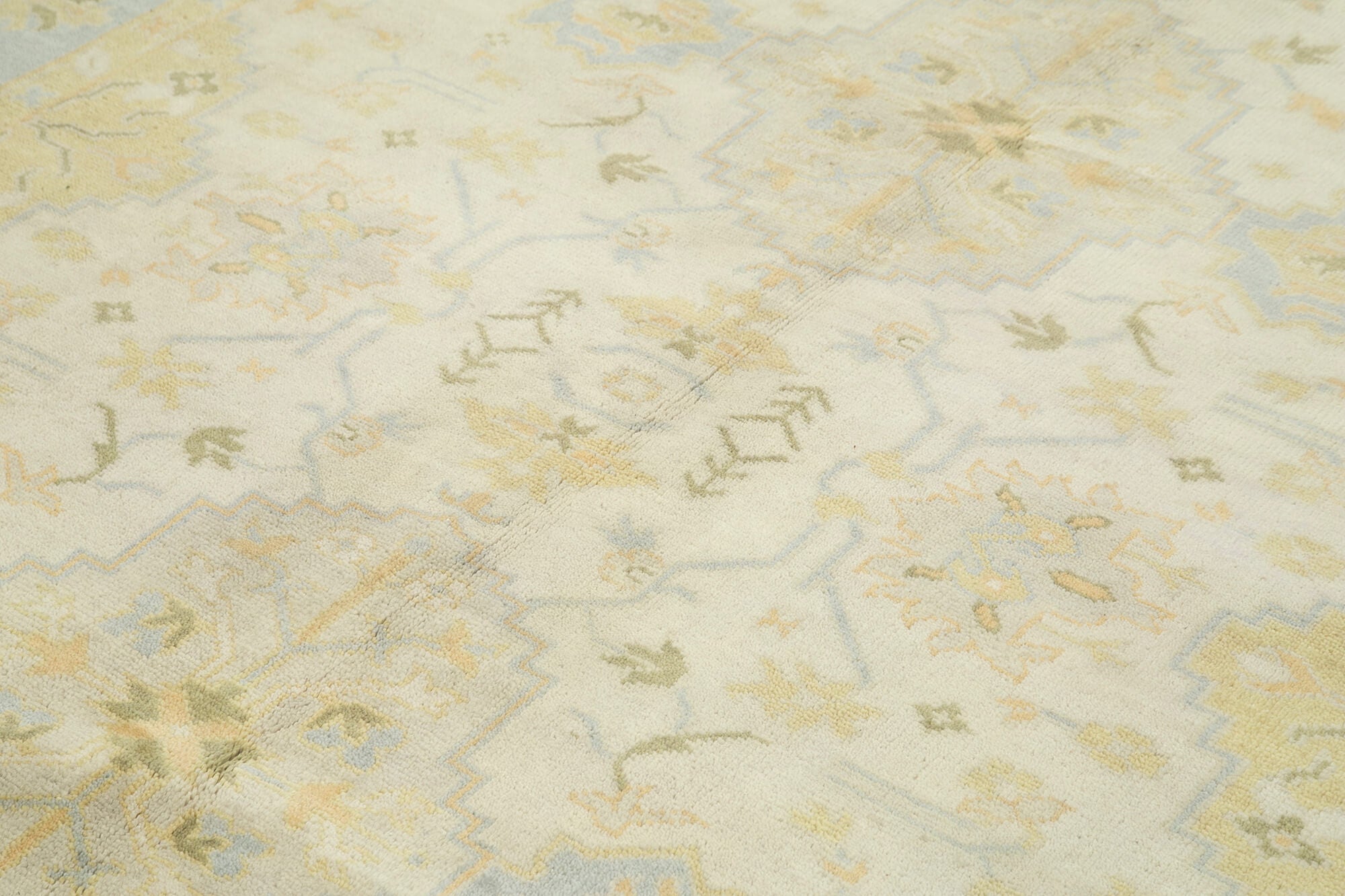 Handmade Wool Area Rug – Classic Beige Turkish Cotton Wool Carpet 7'10''x10'