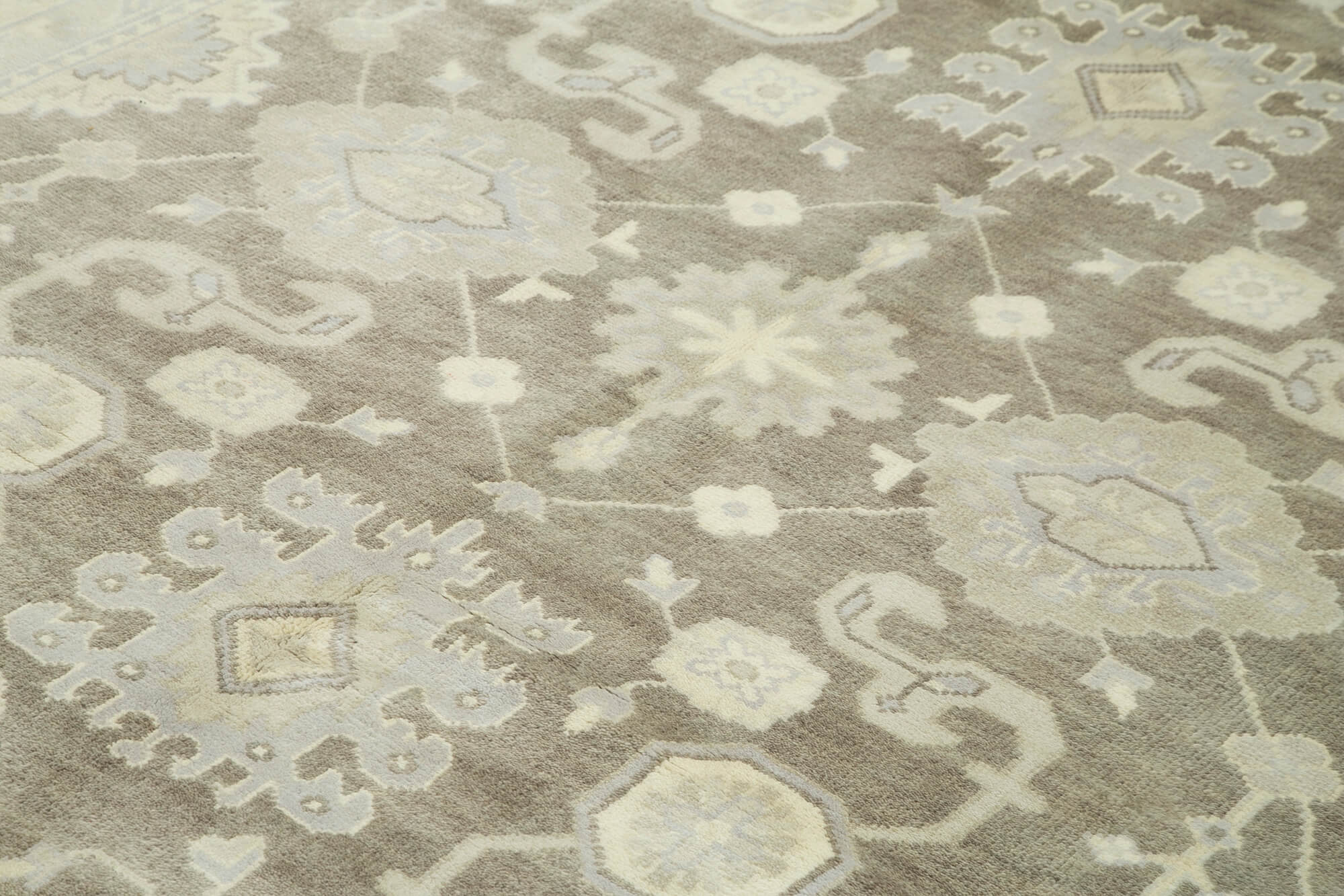 Handmade Wool Area Rug – Tebriz Classic Beige Cotton Wool Rug 8x10 ft Durable