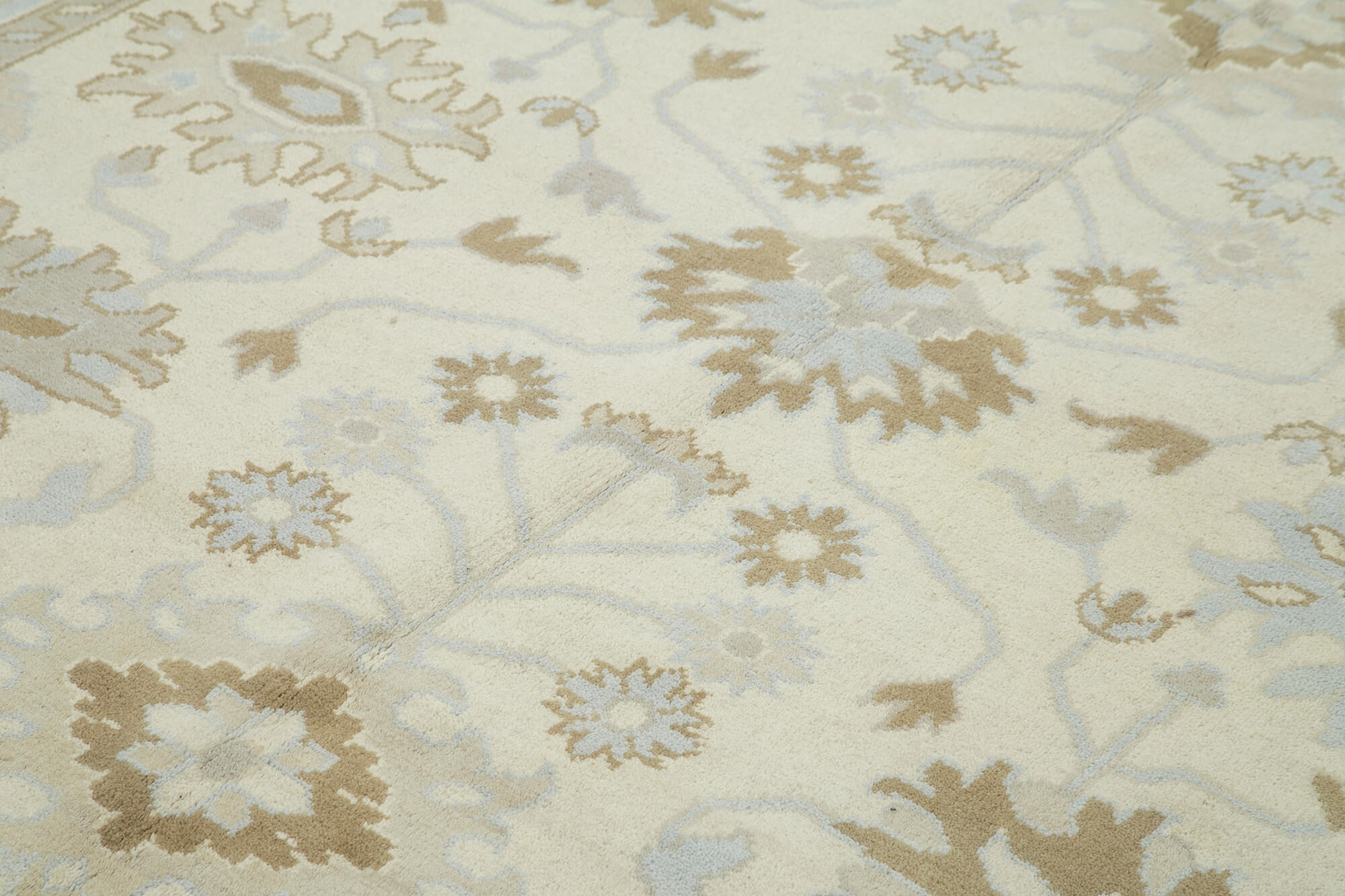 Handmade Wool Area Rug - Tebriz Classic Beige Cotton Wool Rug 8'x9'10''