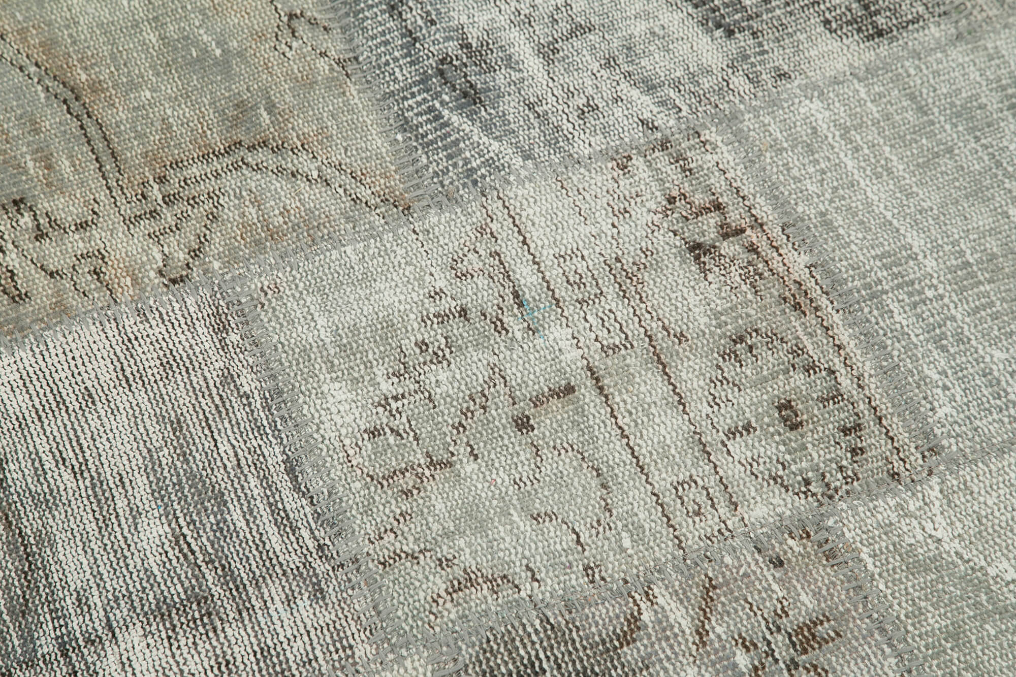 Handmade Patchwork Rug – Grey Patchwork Carpet Cotton Wool Area Rug 4'11'' x 4'11''
