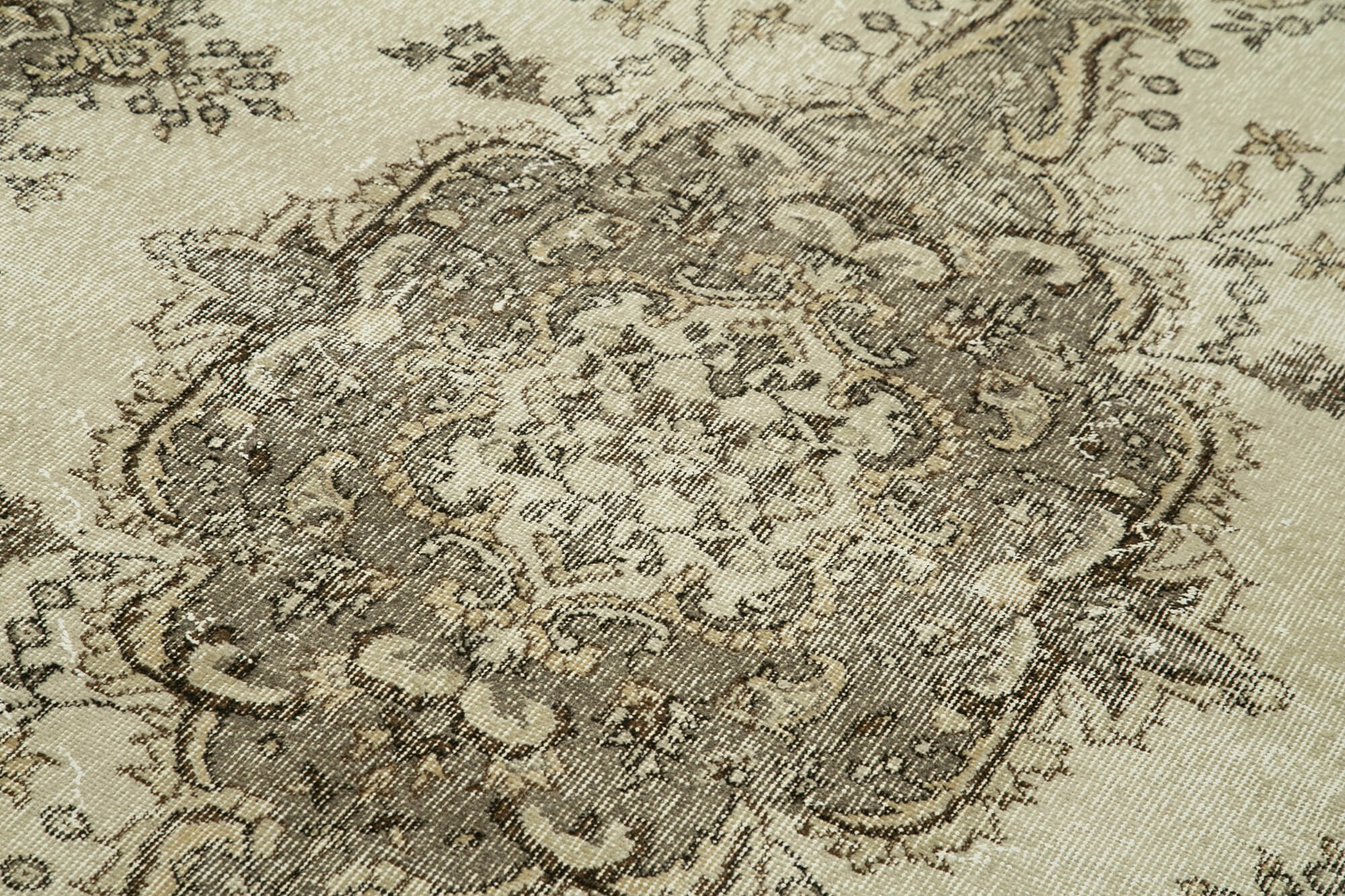 Vintage Handmade Area Rug - Hand Woven Turkish 5x8 Cotton Wool Carpet