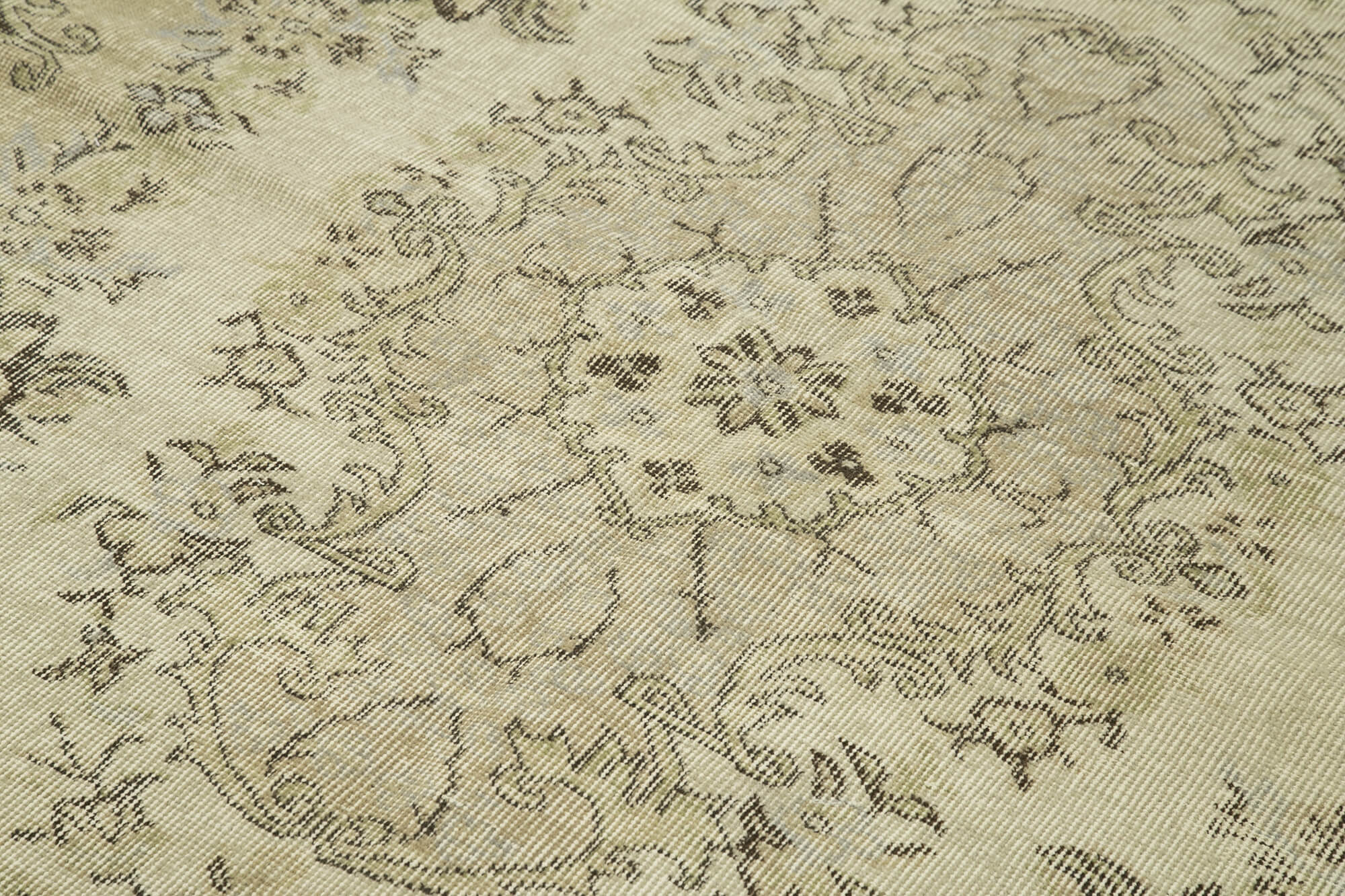 Handmade Wool Area Rug | Durable Cotton Weave, Vintage Turkish Wool Rug 5'10''x9'1''