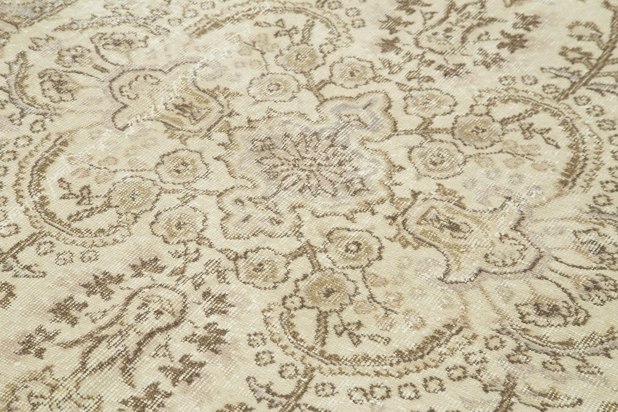 Handmade Vintage Area Rug – Turkish Hand Knotted Cotton Wool Carpet 5'6" x 8'10"