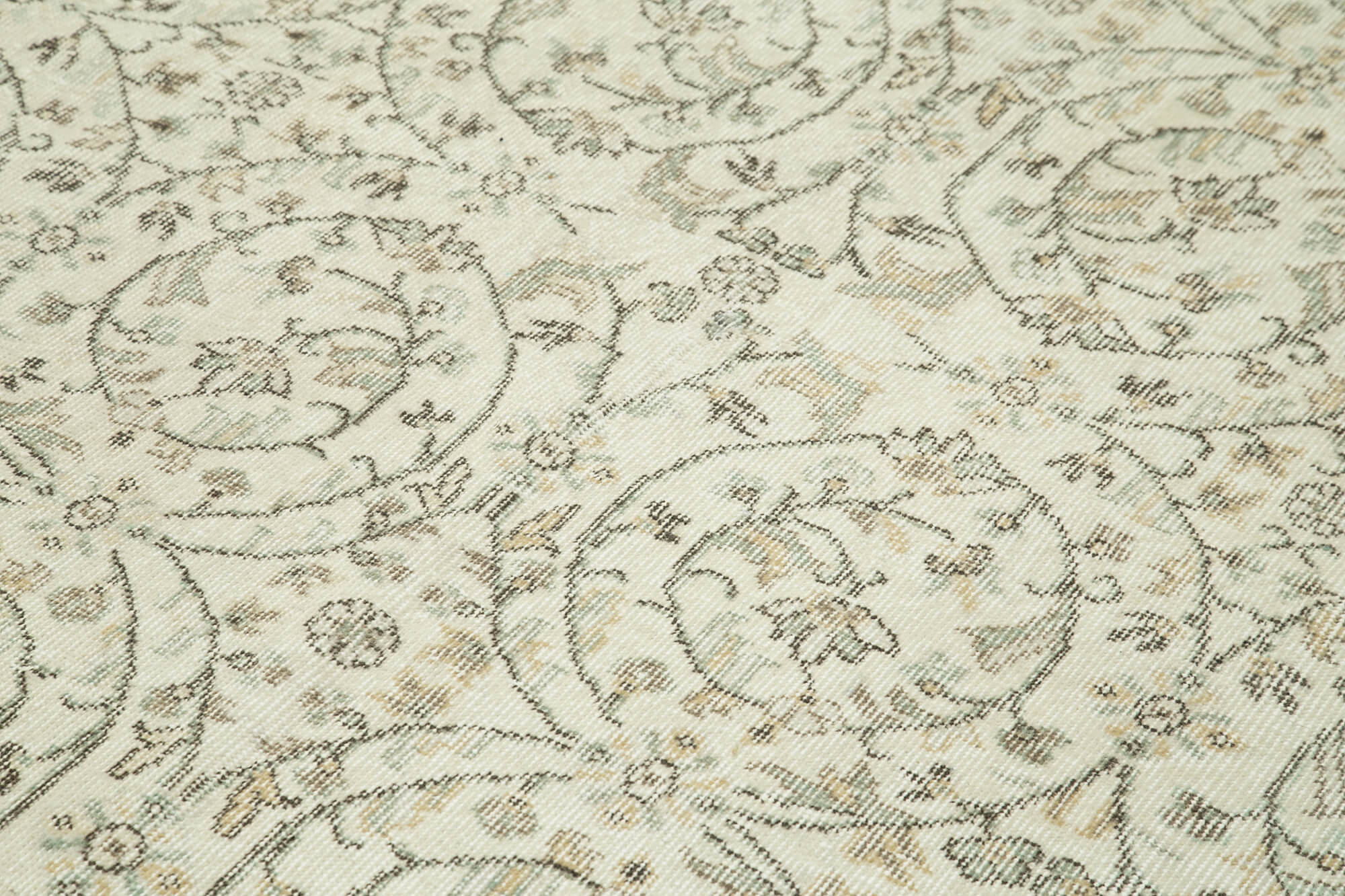 Handmade Vintage Area Rug – Beige Wool Carpet, Turkish Hand Knotted 6'x9'8''