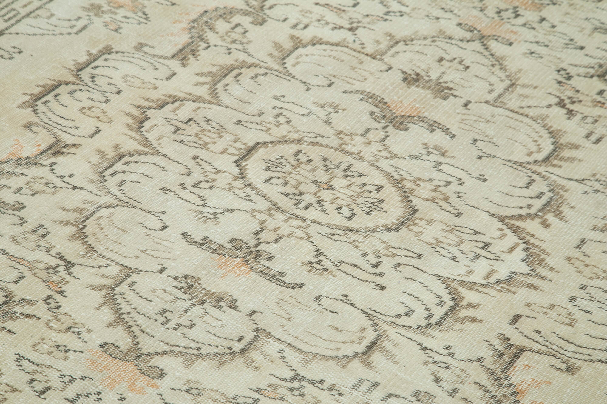 Handmade Vintage Area Rug – Beige Cotton Wool Carpet 5'10'' x 8'9'' | Durable Soft Natural Fiber