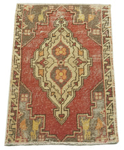 Handmade Vintage Area Rug – Overdyed Beige Cotton Wool Carpet 1'9''x2'6''