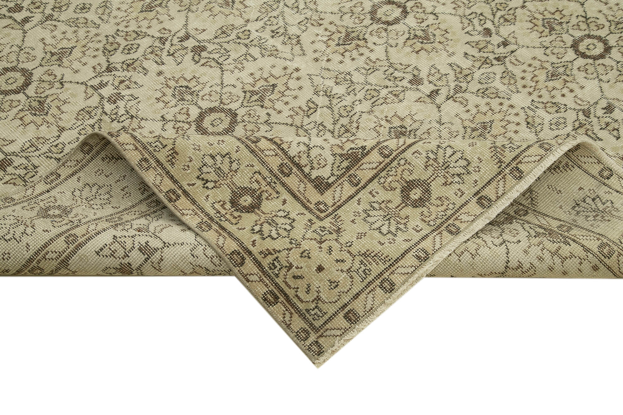Handmade Wool Area Rug | Traditional Hand Knotted Turkish Area Rug Beige