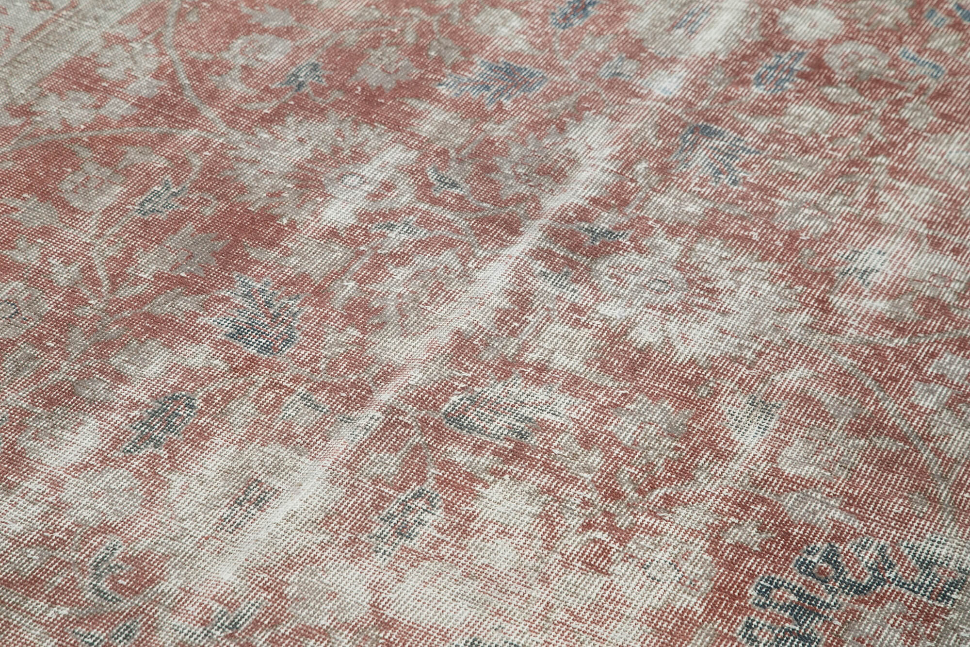 Vintage Handmade Area Rug – Overdyed Red Turkish Carpet 4'11'' x 8'8''