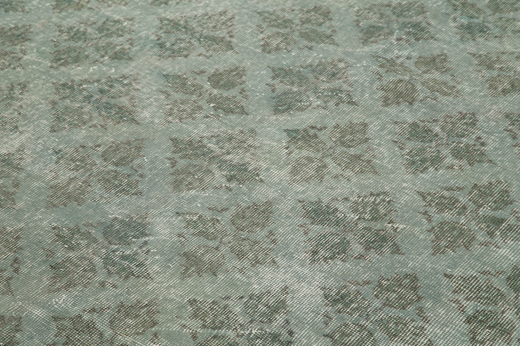 Handmade Vintage Area Rug | Turkish Area Rug with Soft Cotton Weave & Durable Floor Covering