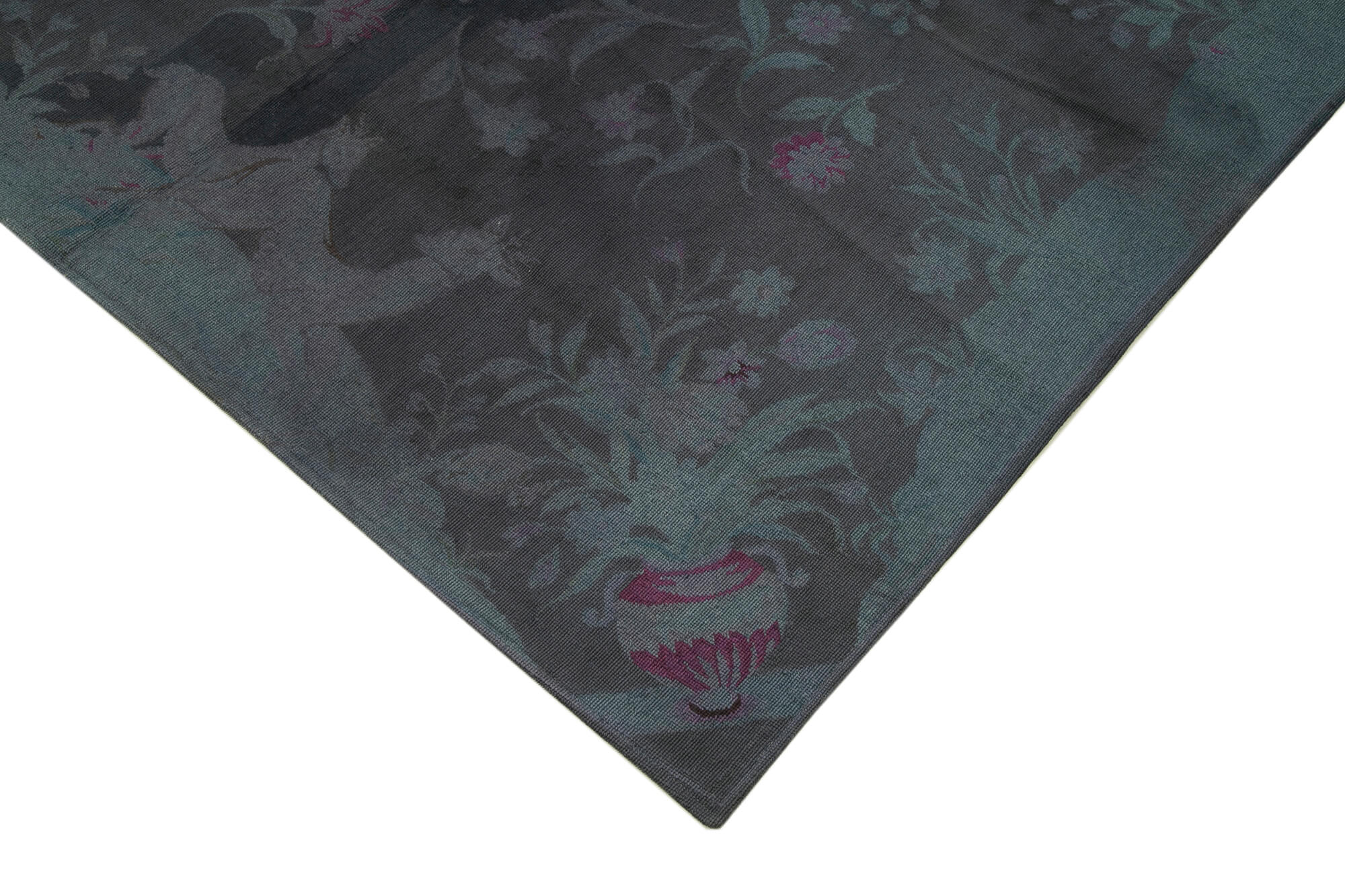 Handmade Wool Area Rug - Vintage Grey Floral Cotton Wool Carpet 5'4''x8'0'' by Agacan