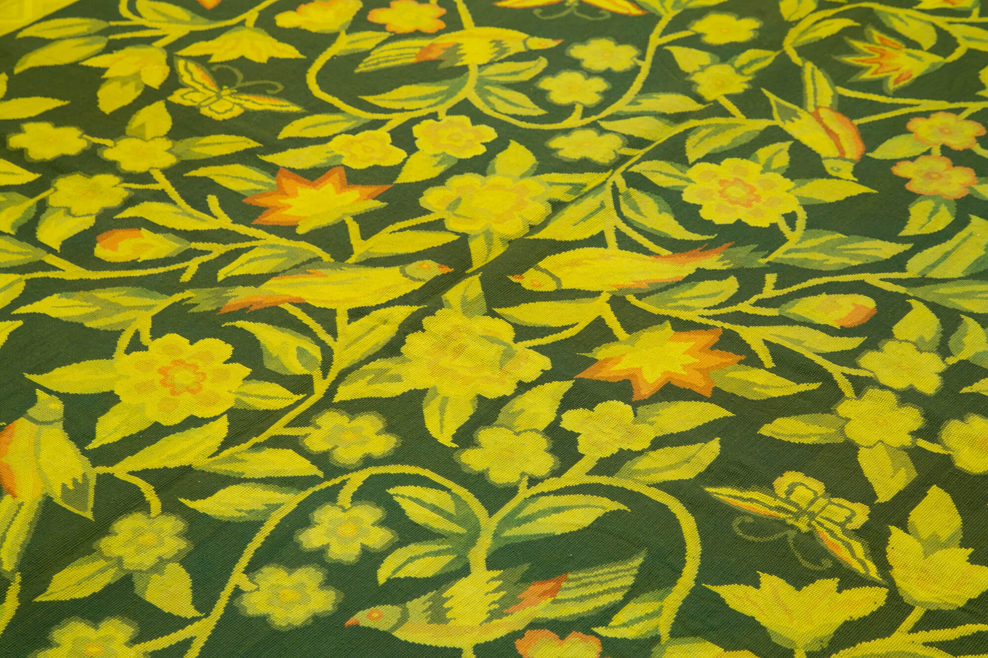 Handmade Wool Area Rug – Vintage Turkish Carpet With Yellow Floral Pattern 6'11''x8'11''