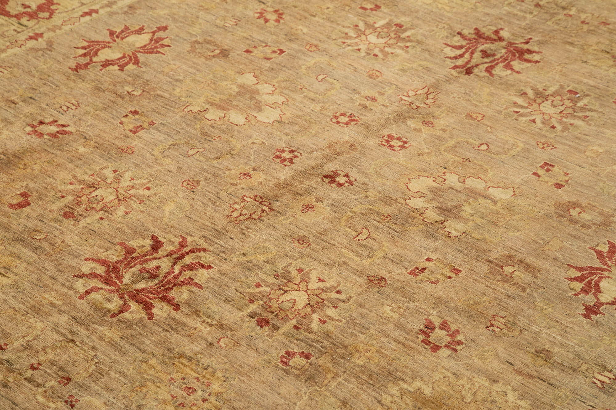 Handmade Wool Area Rug – Classic Beige Carpet 8x10 Vintage Turkish Knotted