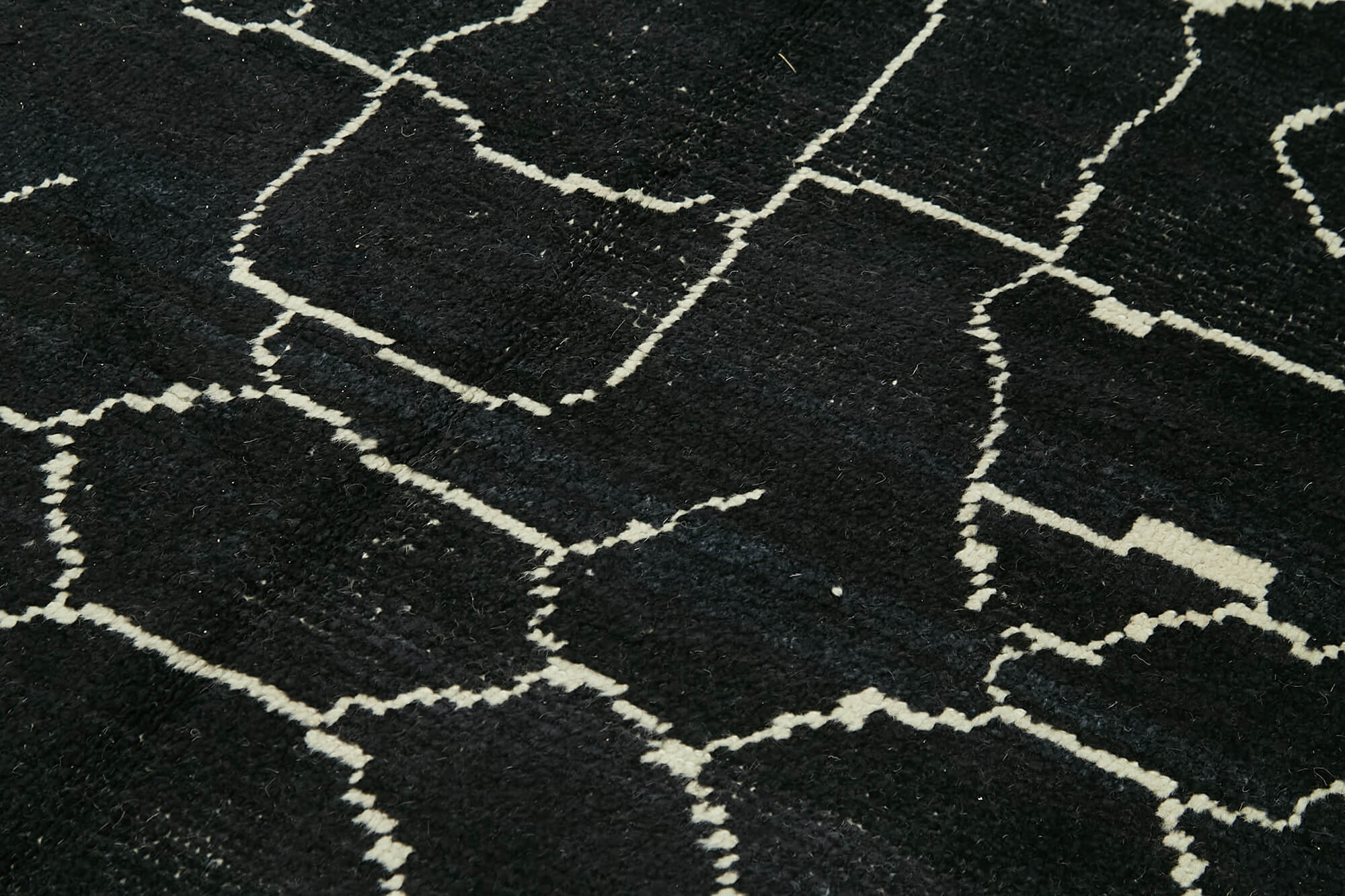Handmade Wool Cotton Rug – Black Geometric Pattern Carpet | Durable Vintage Turkish Area Rug 6'5" x 9'9"