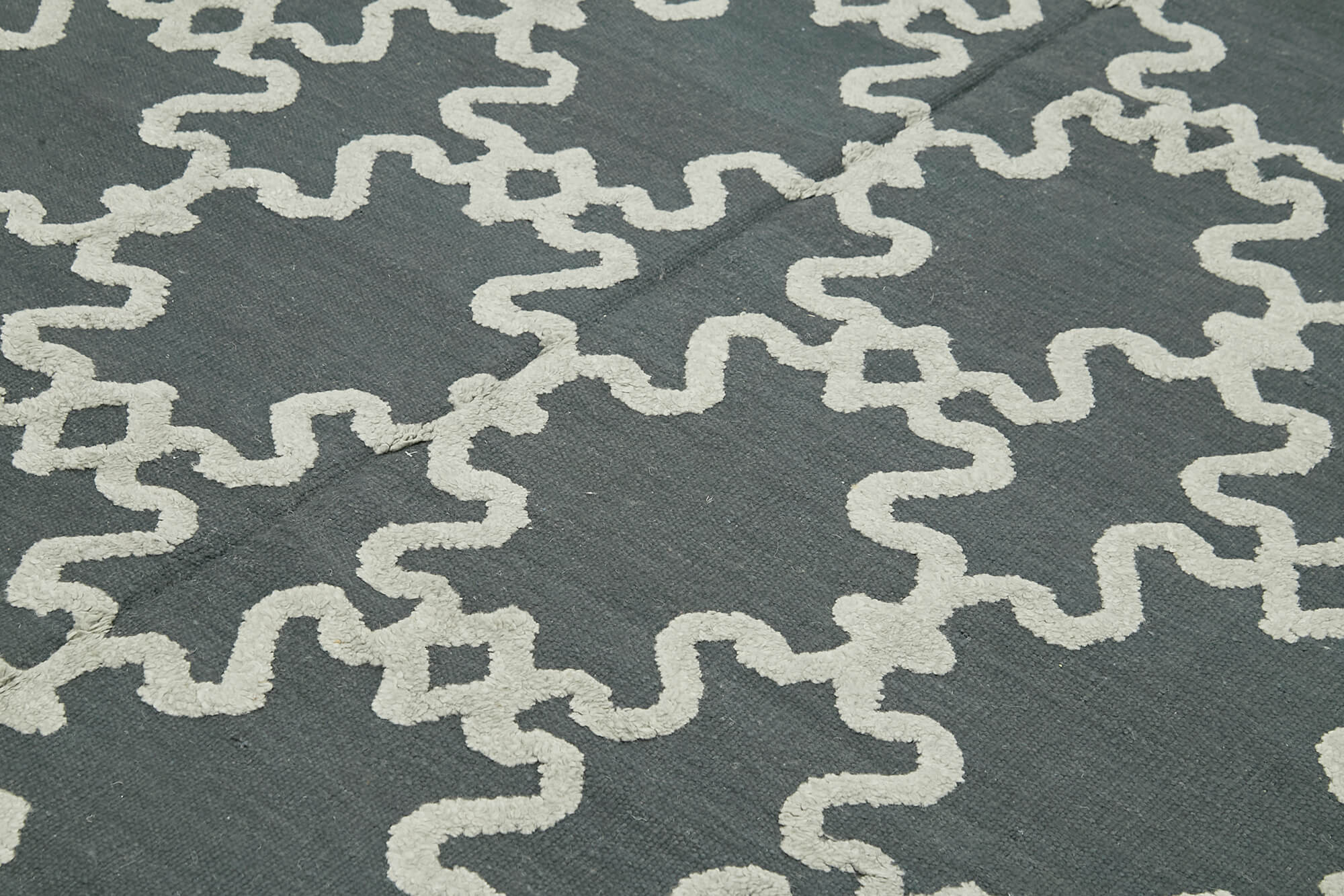 Handmade Wool Cotton Rug | Soft Wool Cotton Blend Grey Geometric Area Rug 8'0''x9'1''