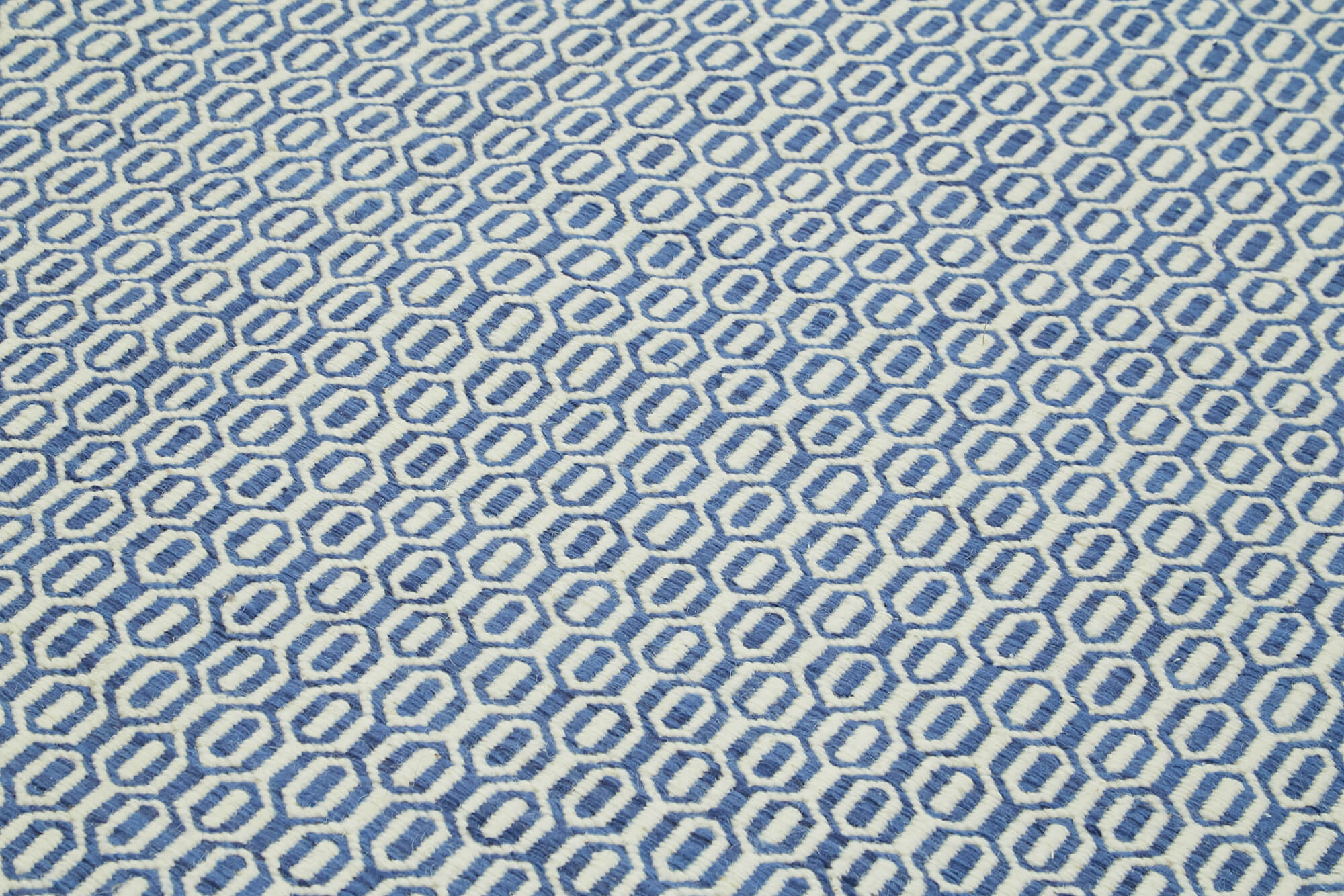 Handmade Wool Cotton Rug – Blue Geometric Area Rug | Durable Soft Natural Fiber Carpet
