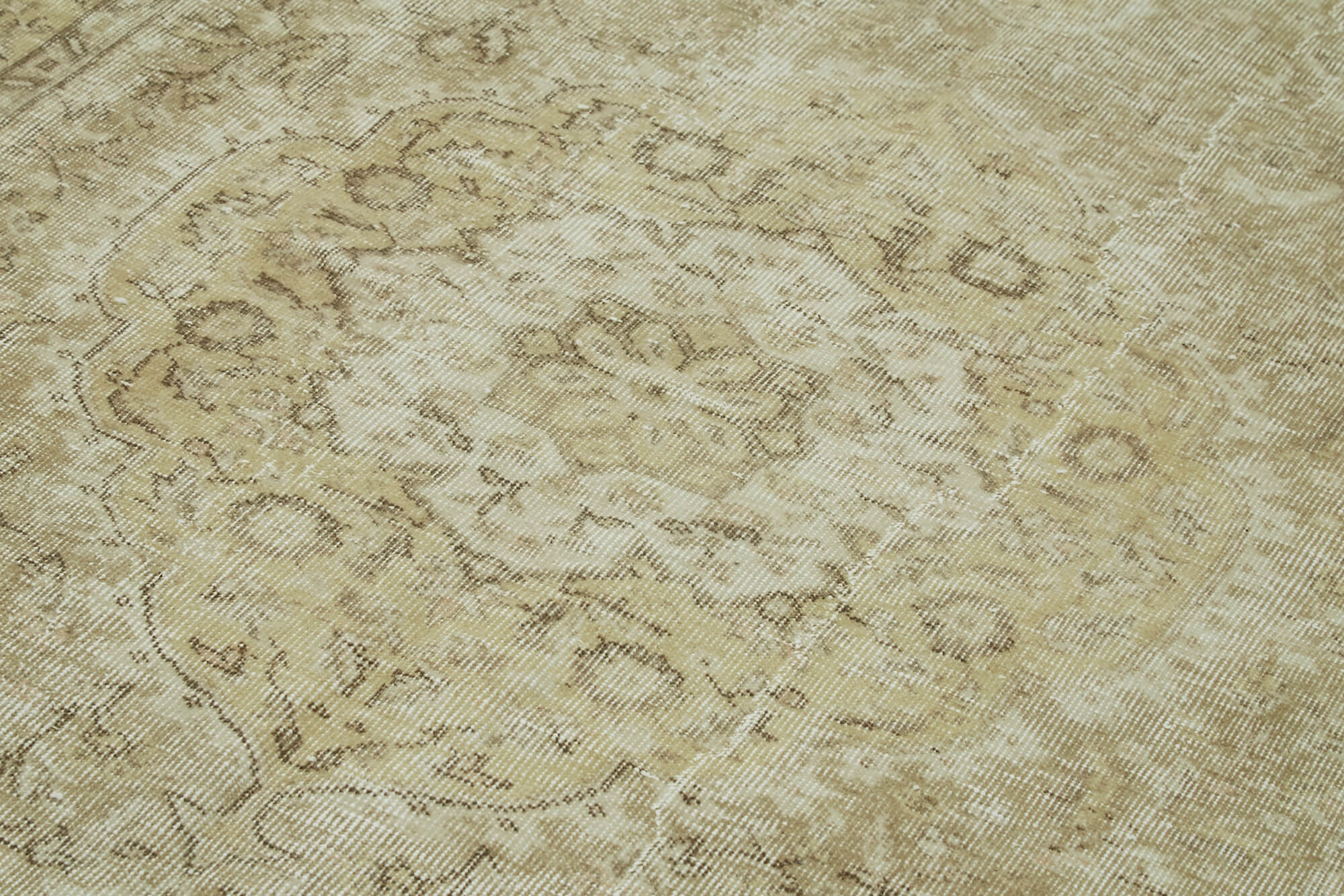 Handmade Vintage Area Rug – Beige Cotton Wool Rug 4'11'' x 8'1'' | Artisan Woven