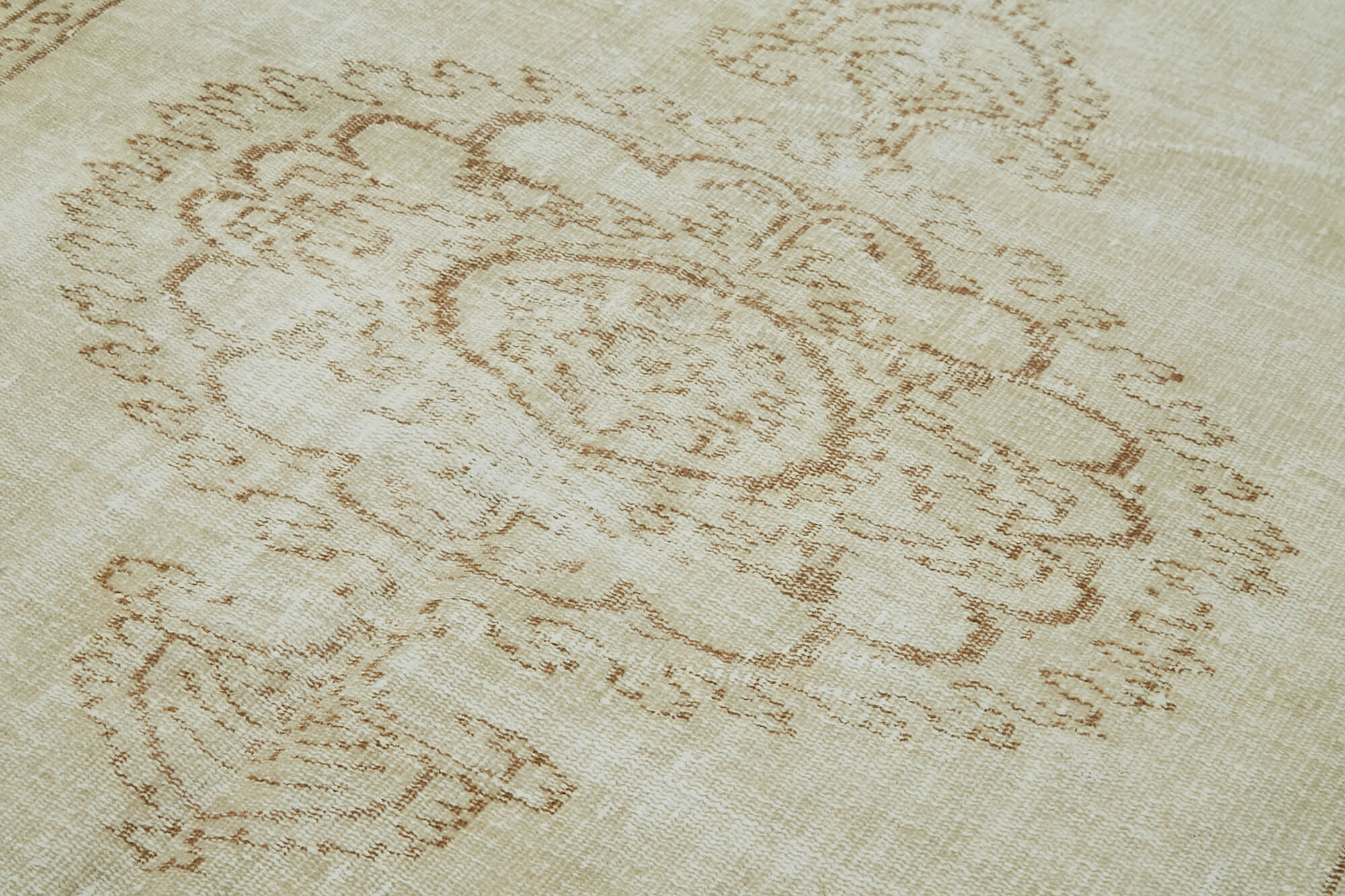 Handmade Wool Area Rug – Vintage Cotton Rug With Soft Wool Texture & Durable Cotton Weave 5'5''x8'8''