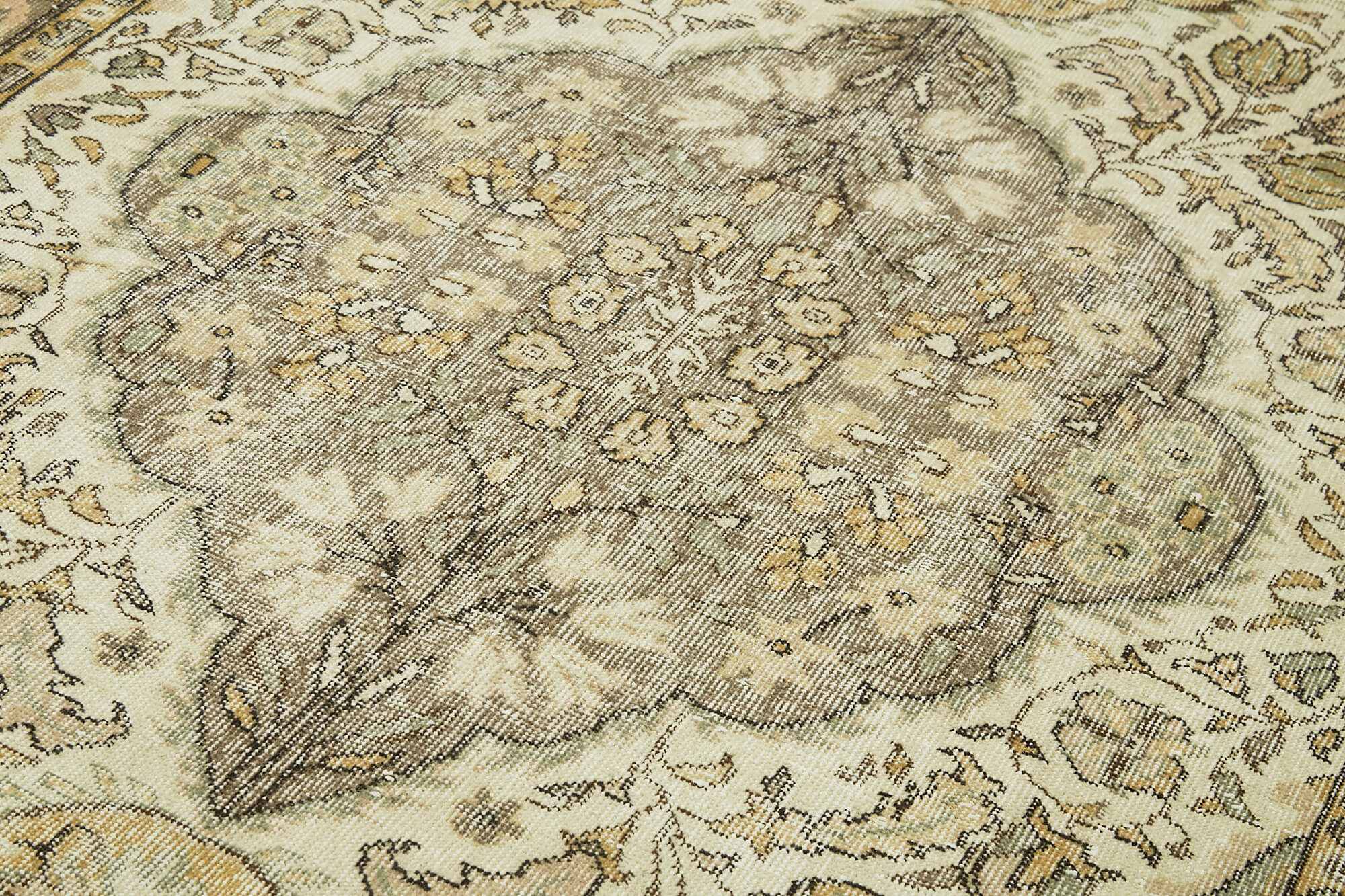 Handmade Vintage Area Rug – Beige Cotton Wool Rug 5'8'' x 9'4'' | Turkish Hand Knotted