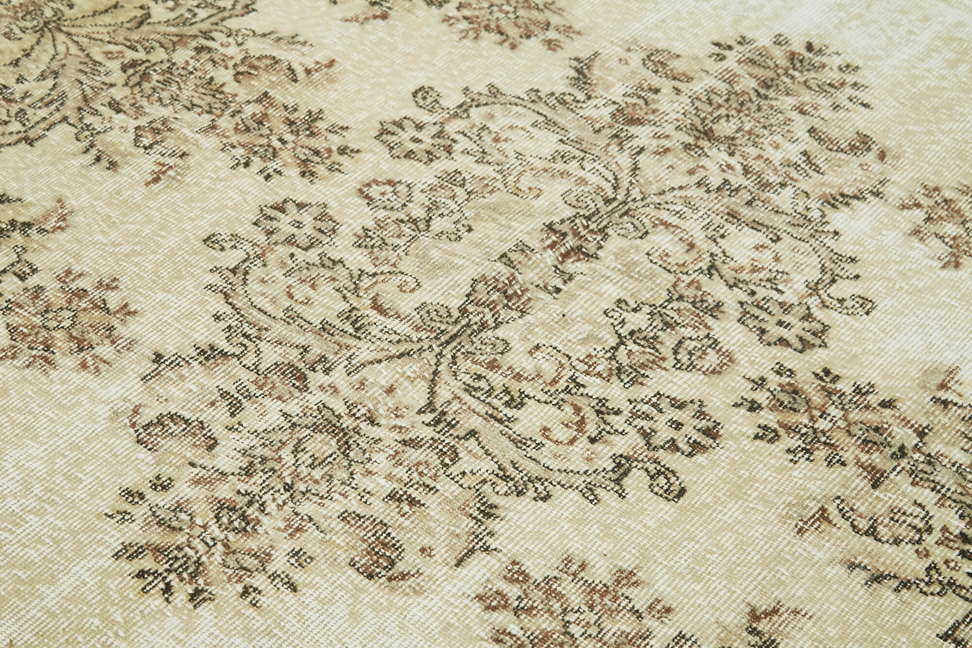 Vintage Handmade Area Rug – Beige Cotton Wool Carpet | Hand Woven Turkish Vintage Carpet 5'3''x8'4''