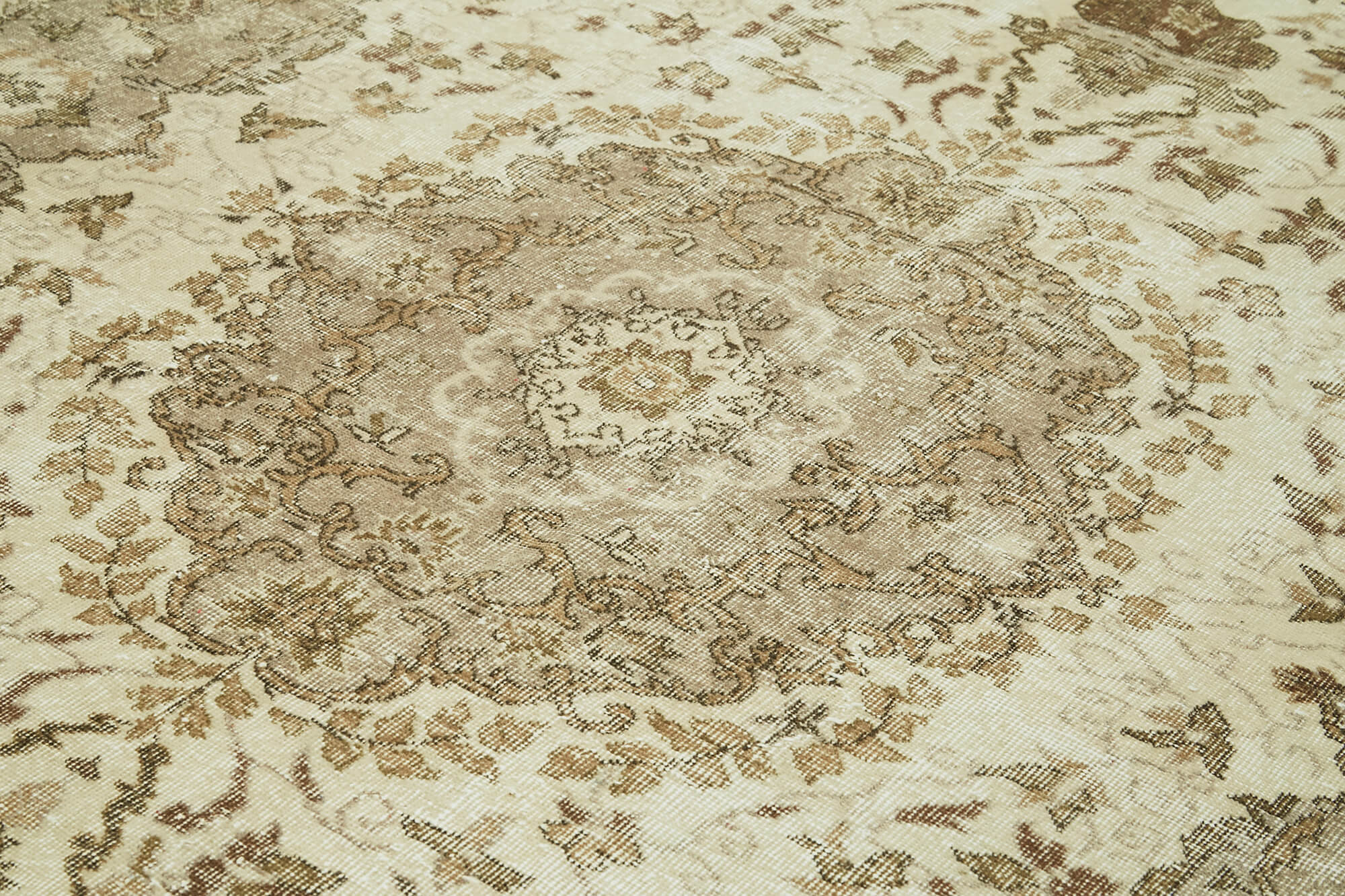 Handmade Wool Area Rug - Vintage Cotton Rug 6'6'' x 9'11'' Beige Eskime Style