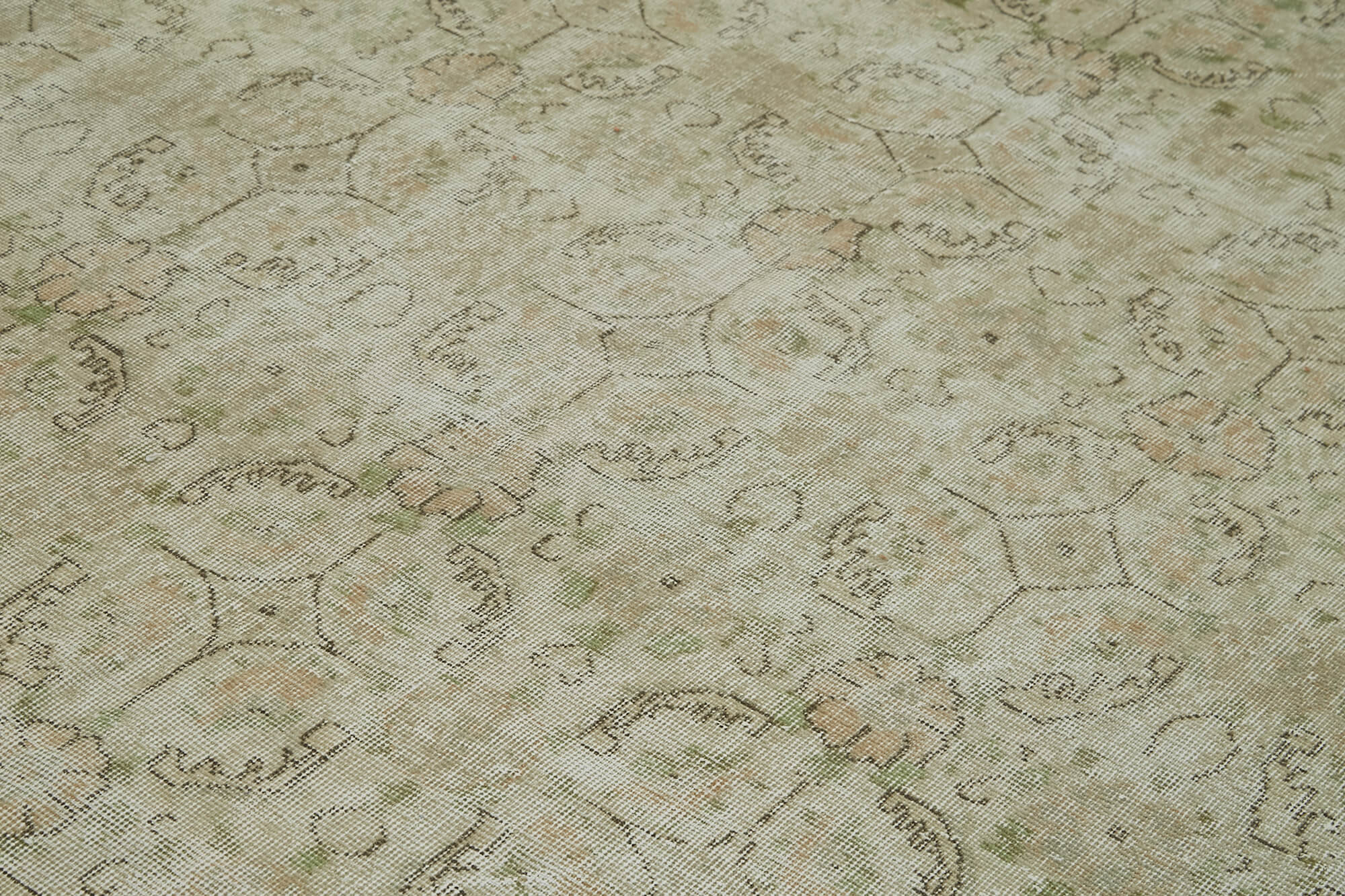 Handmade Wool Area Rug | Vintage Style Carpet, Durable Cotton Weave, Neutral Beige