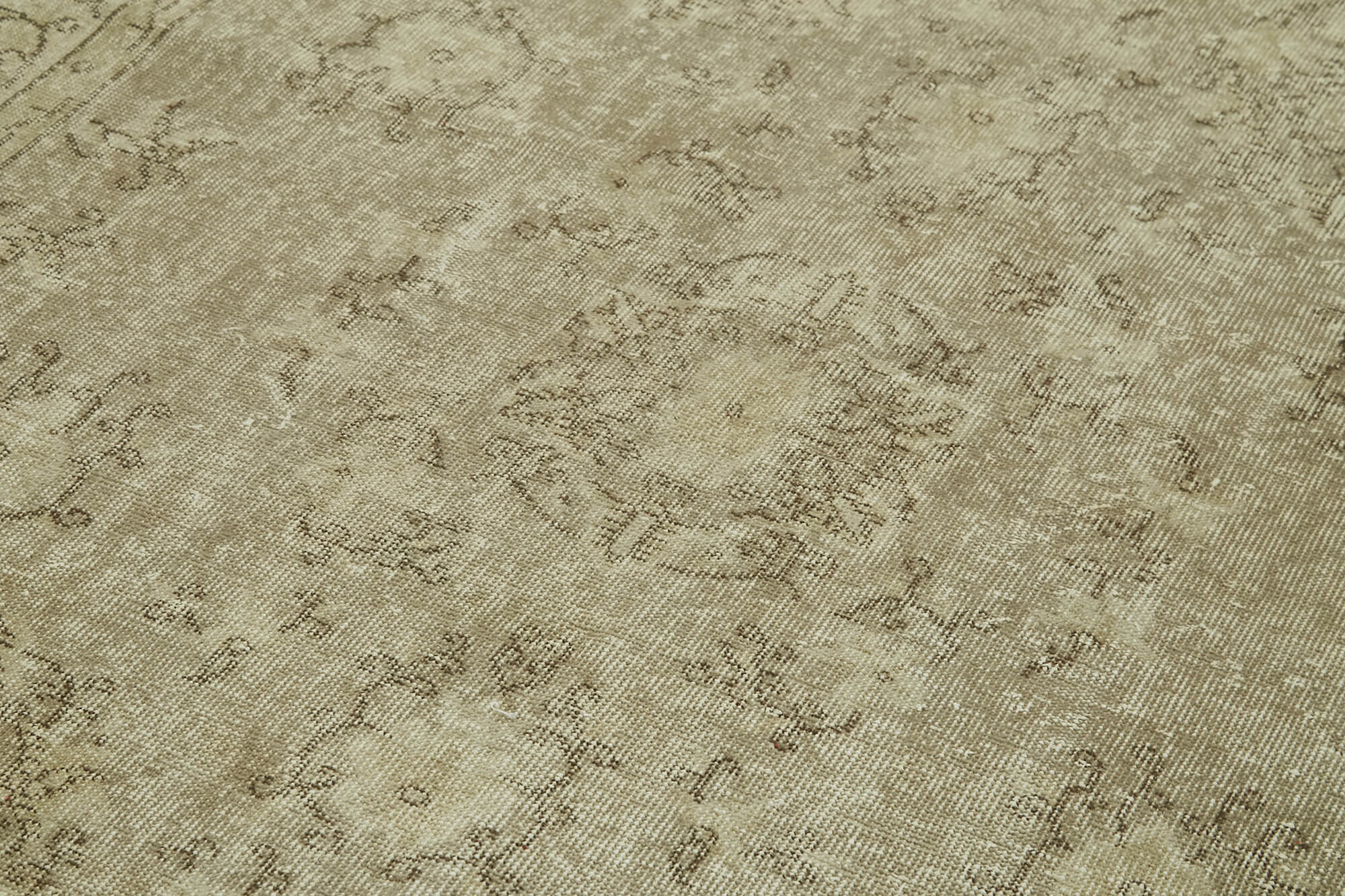 Handmade Vintage Area Rug – Beige Wool Carpet | Durable Cotton Weave 5'5''x9'0''