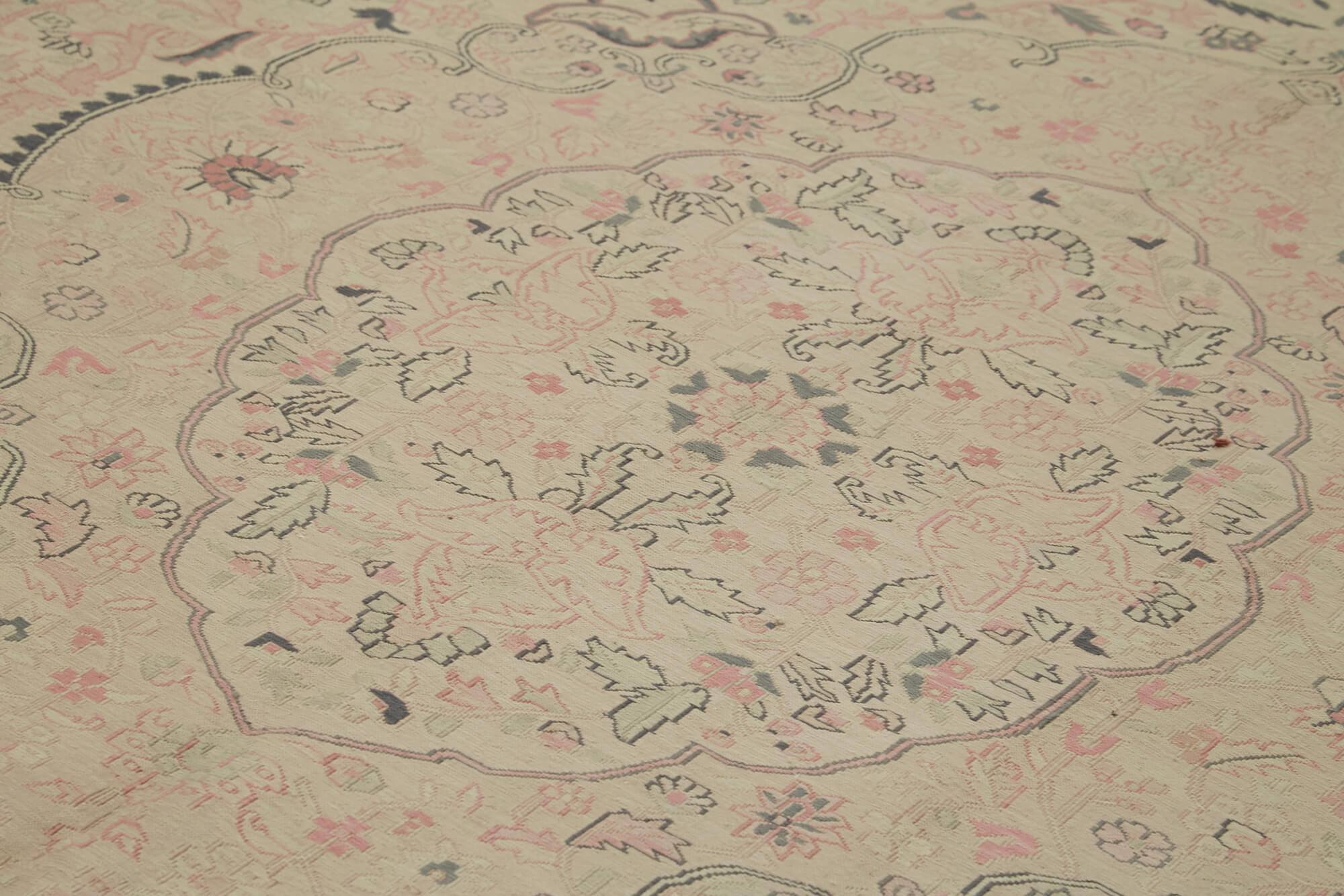 Handmade Wool Cotton Rug – Classic Beige Carpet | Large 9'5'' x 13'5'' Vintage Area Rug
